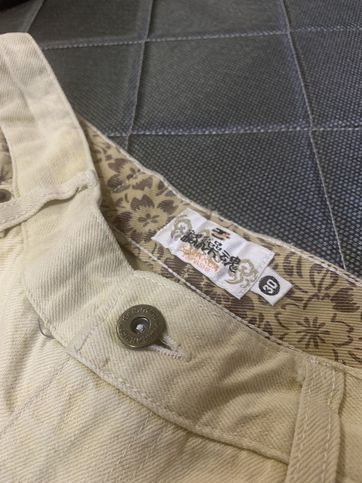 Japanese Brand VTG Karakuri Tamashi Embroidery Phoenix Big Logo Denim Size US 30 / EU 46 - 4 Thumbnail