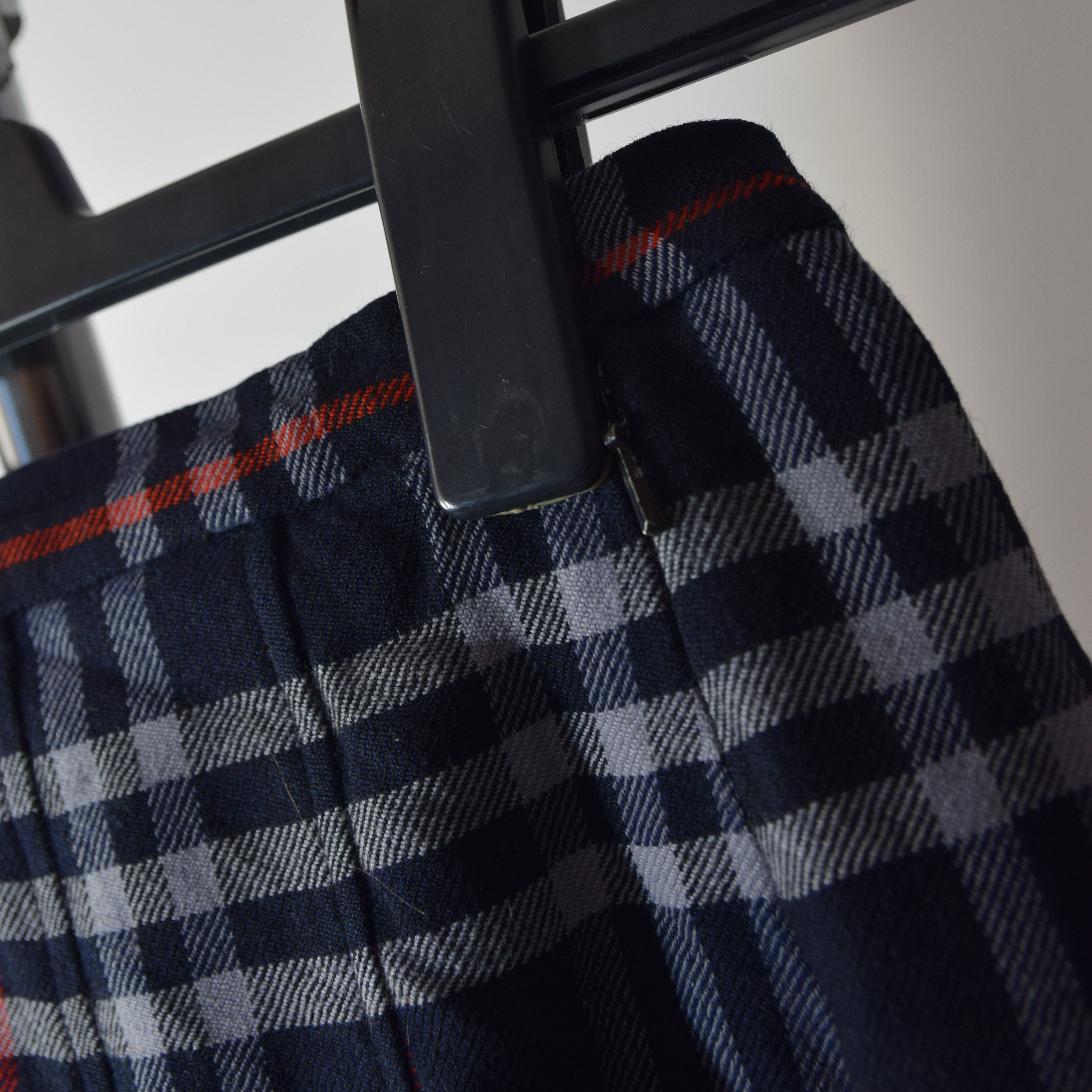 Burberry × Vintage 80s 90s Navy Nova Check Vintage Extra Long Burberrys Skirt Size 27" / US 4 / IT 40 - 8 Thumbnail
