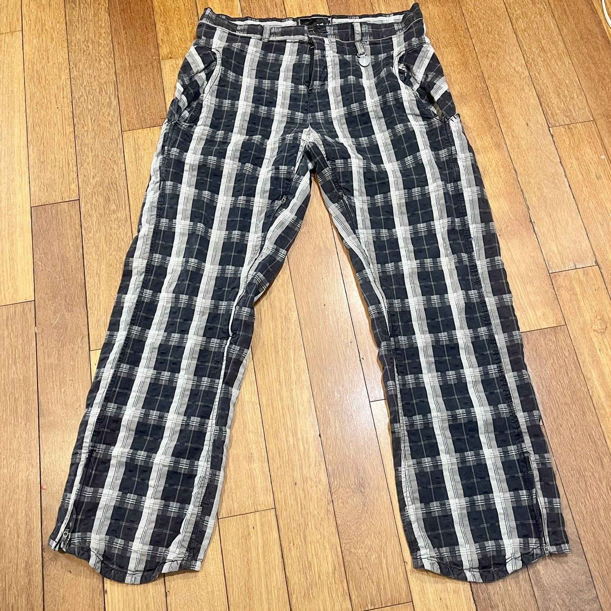 Vintage Y2K VINTAGE OAKLEY PLAID PANTS! | Grailed