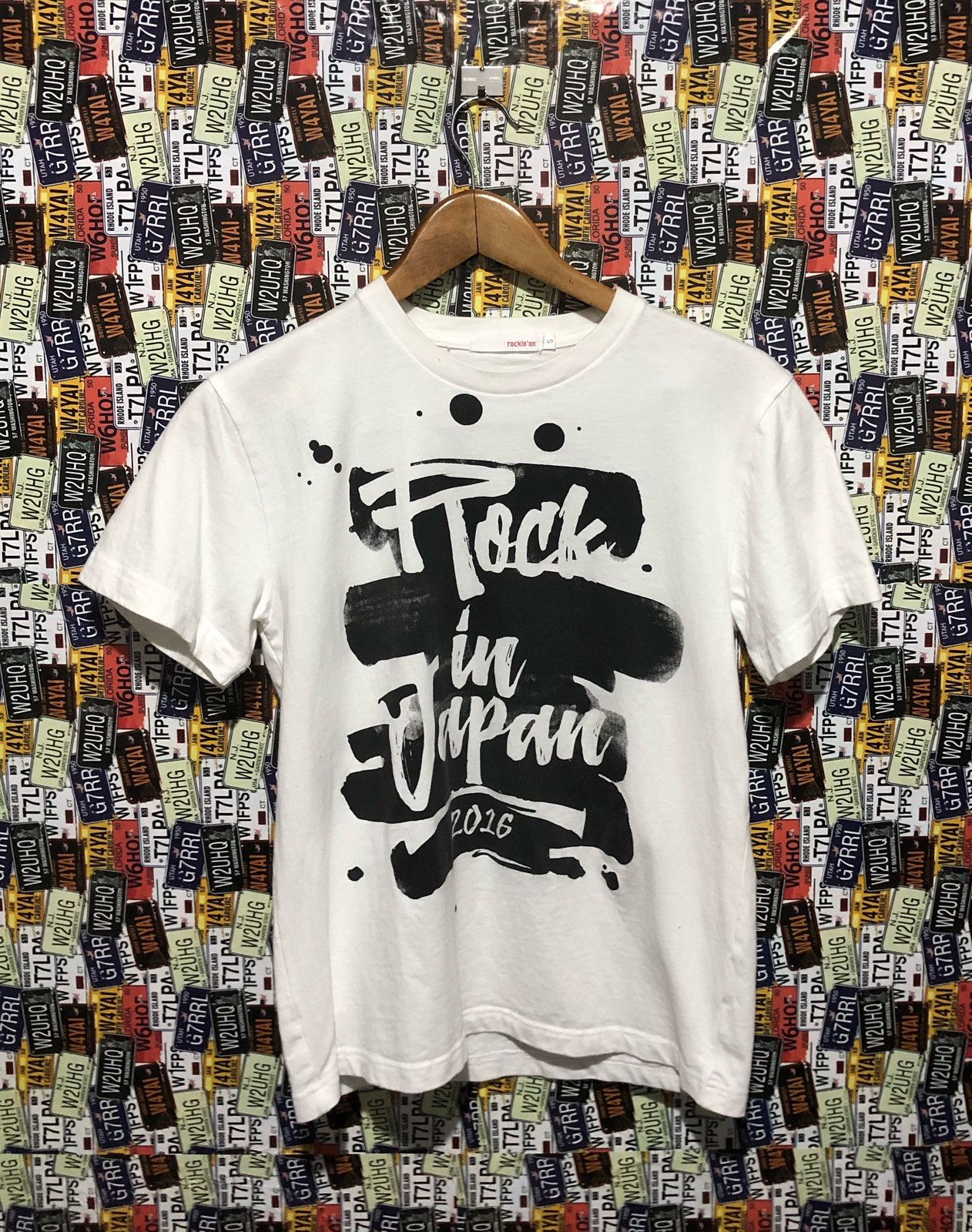 Band Tees × Japanese Brand Rock In Japan 2016 T Shirt Size US S / EU 44-46 / 1 - 1 Thumbnail