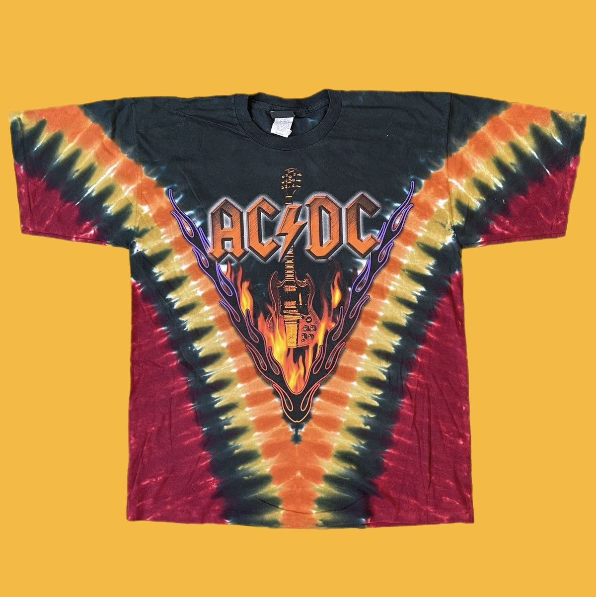 Band Tees × Liquid Blue × Streetwear Liquid Blue AC/DC Hell’s Bells ...