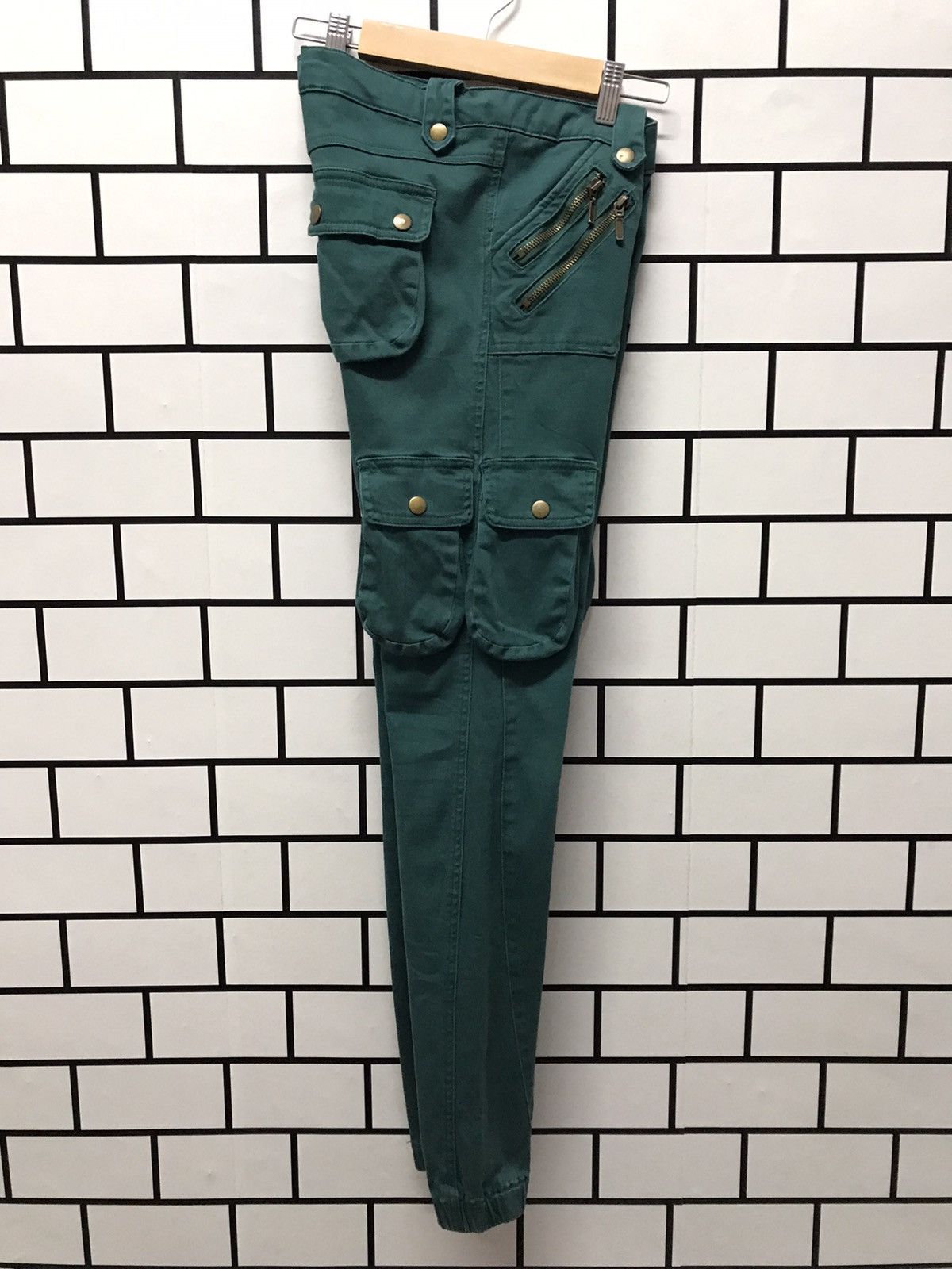 Japanese Brand Japanese Brand AFT Multi Pocket Cargo Jogger Pants Size US 30 / EU 46 - 15 Thumbnail