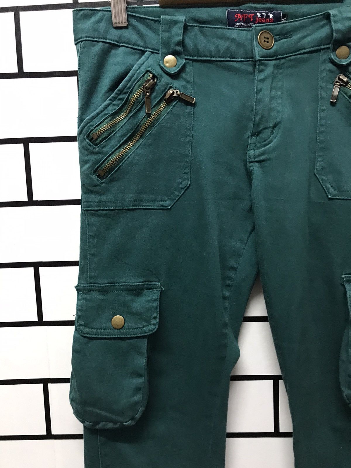 Japanese Brand Japanese Brand AFT Multi Pocket Cargo Jogger Pants Size US 30 / EU 46 - 7 Thumbnail