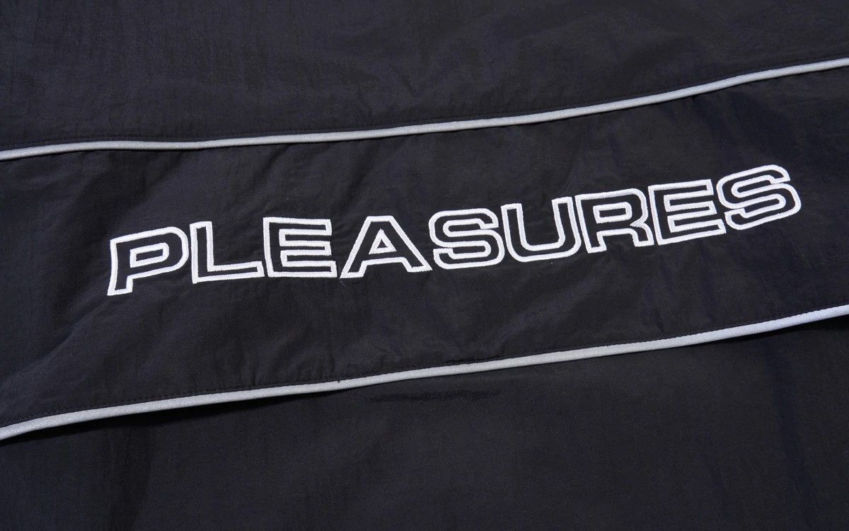 Pleasures × Reebok Anorak Jacket Size US S / EU 44-46 / 1 - 3 Thumbnail