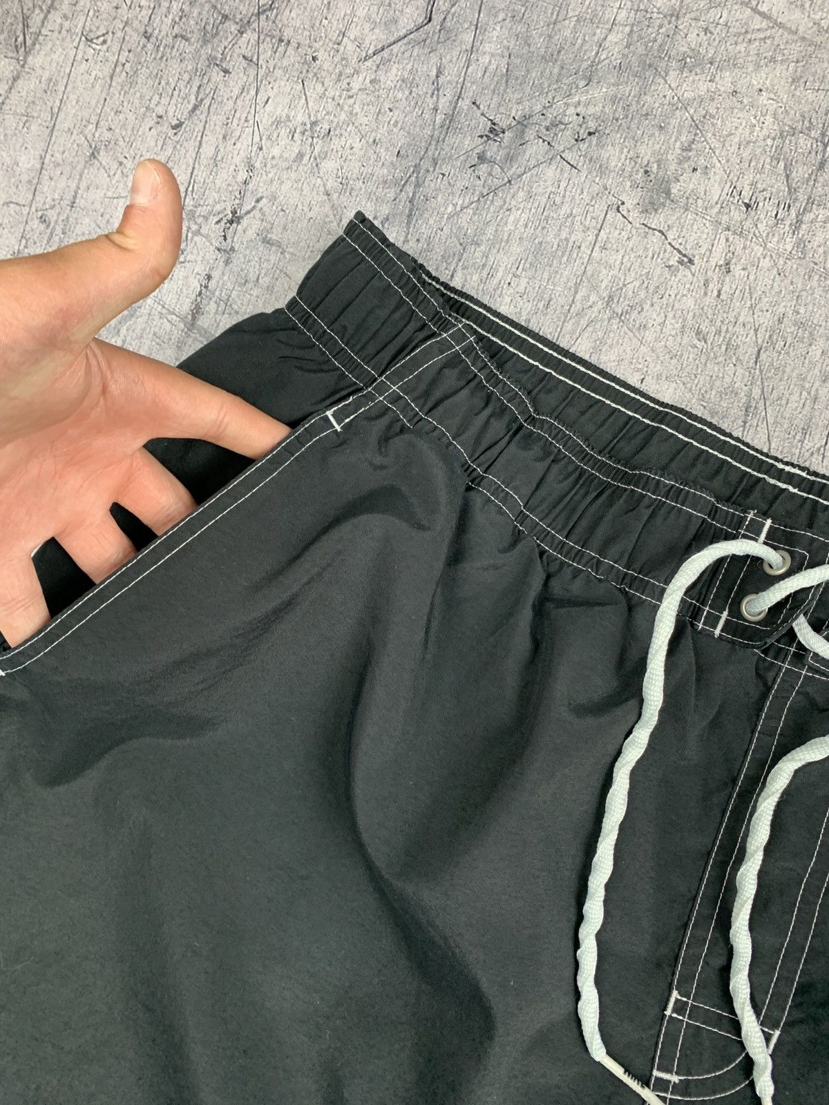 Nike Nike Vintage Men’s Swim Shorts Black Size XL Crazy Y2K Top Size US 36 / EU 52 - 4 Thumbnail