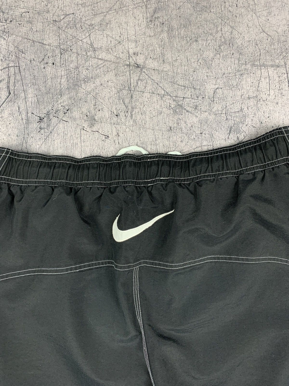 Nike Nike Vintage Men’s Swim Shorts Black Size XL Crazy Y2K Top Size US 36 / EU 52 - 2 Thumbnail