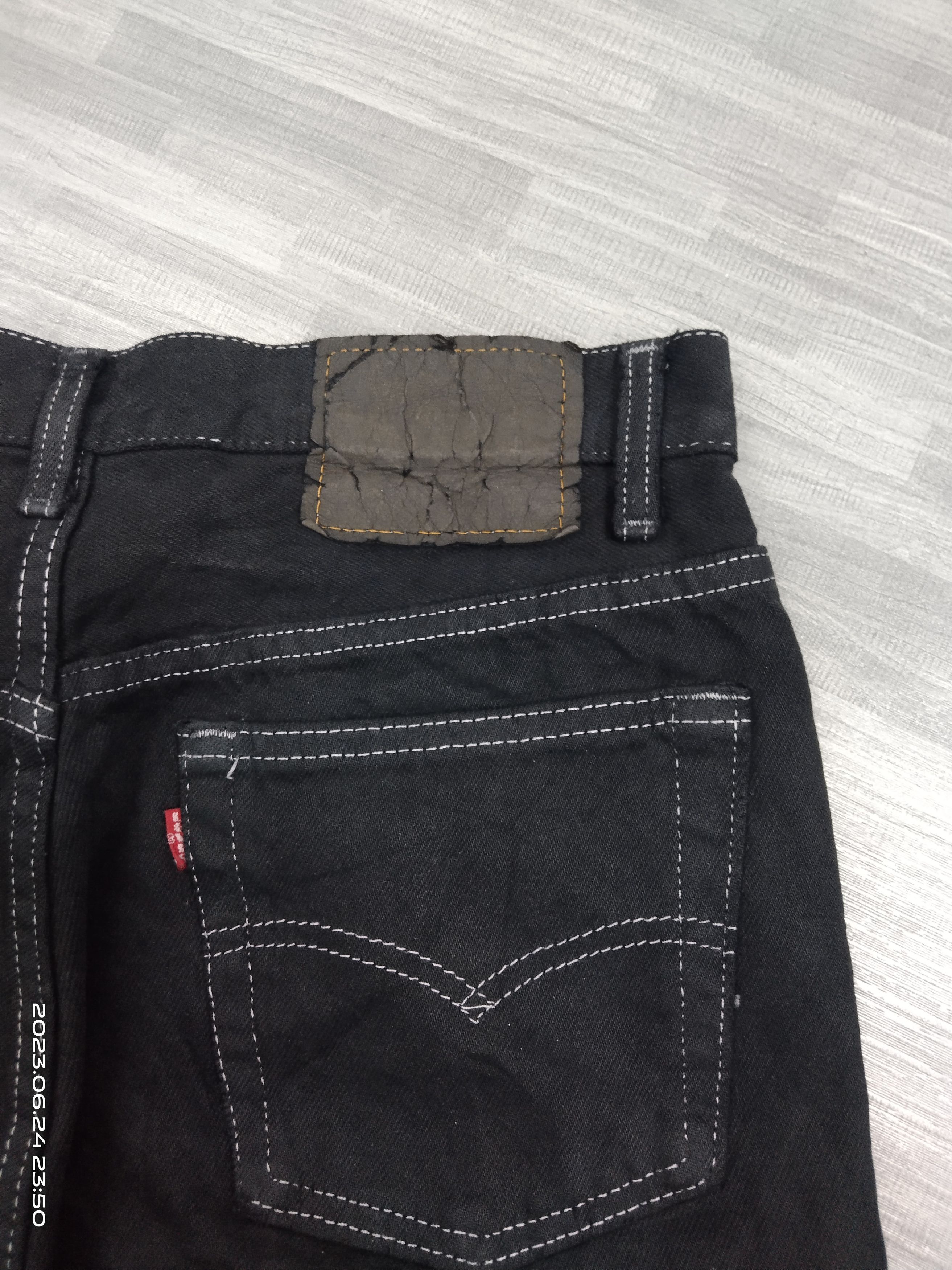 Levi's Vintage Clothing × Vintage DiSTRESSED 501 VINTAGE 90s DENIM PANTS Size US 29 - 8 Thumbnail