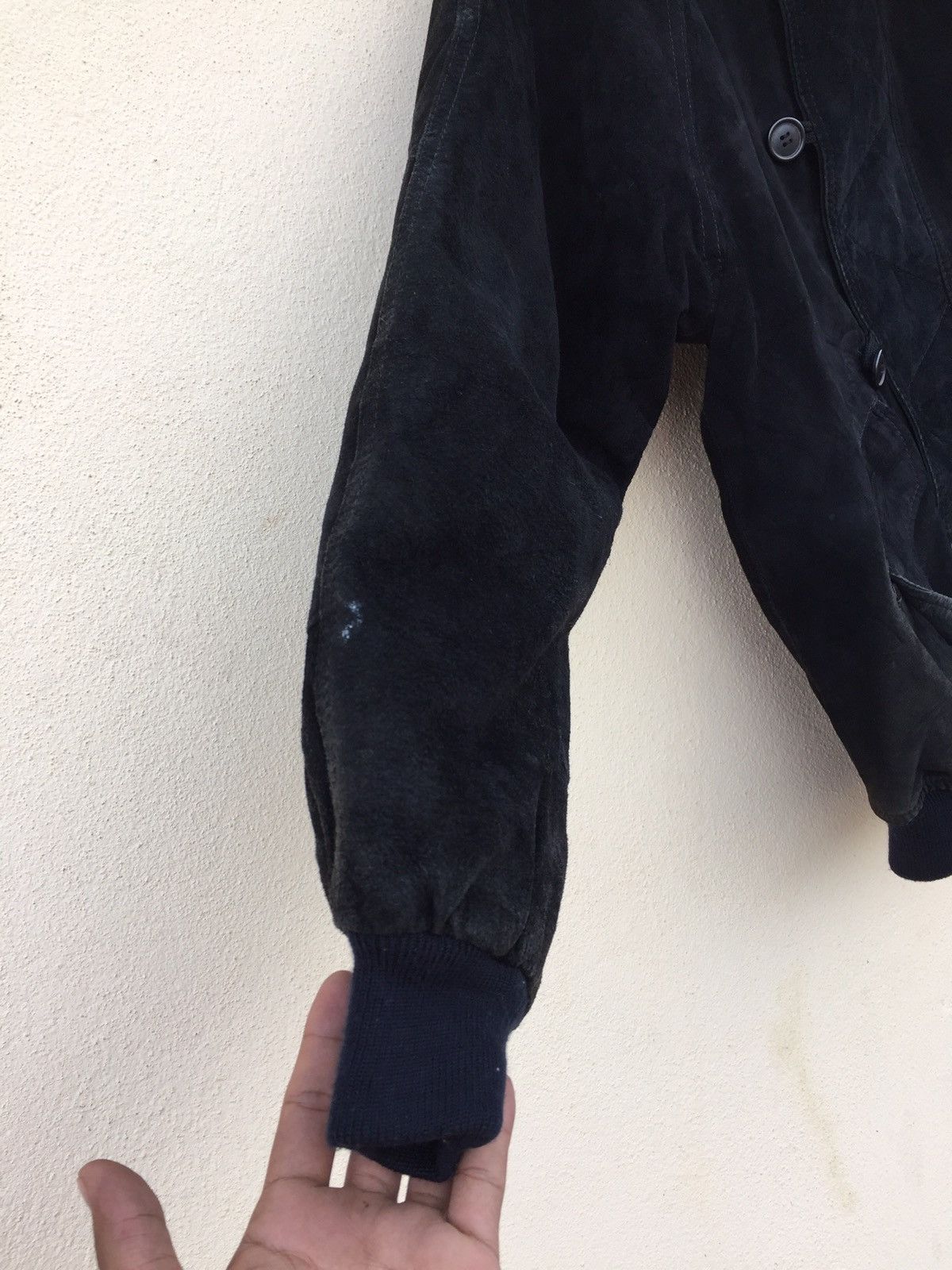 Chevignon × If Six Was Nine × Vintage Vintage Chevignon Avantgarde Leather Jacket Fur Hood Size US M / EU 48-50 / 2 - 6 Thumbnail