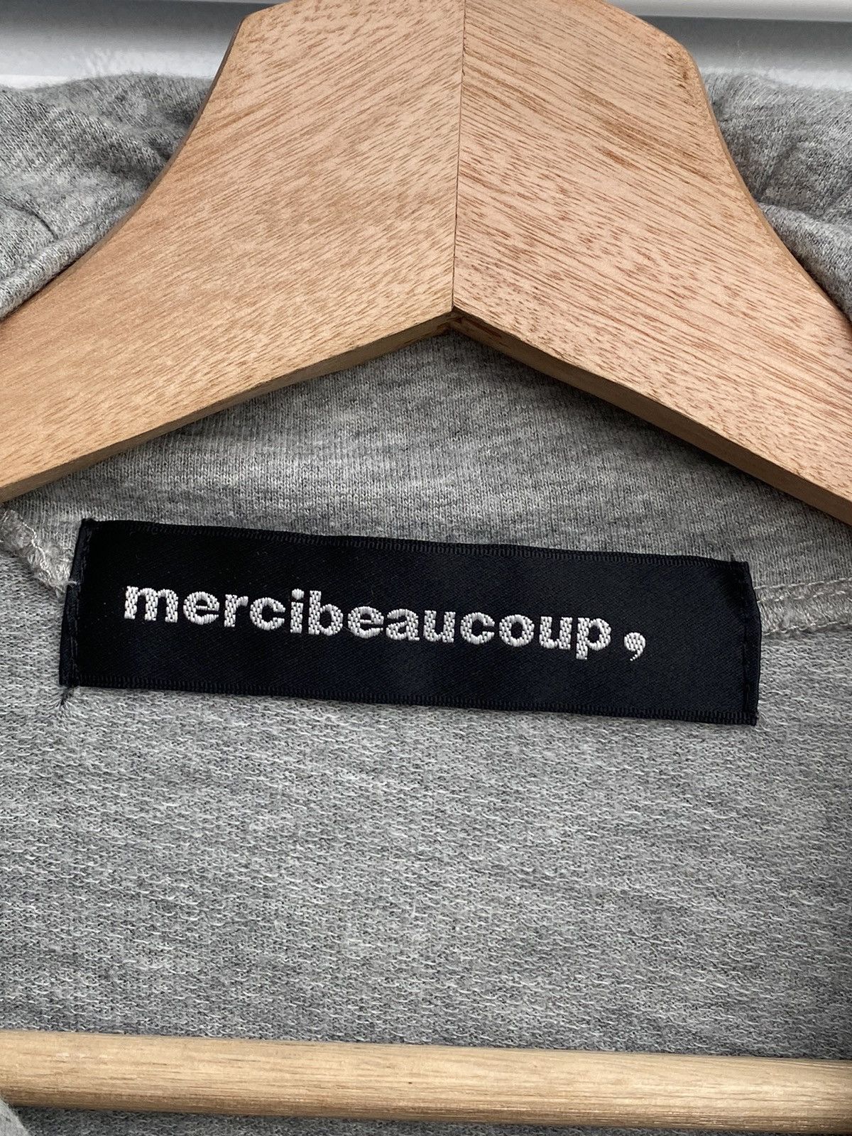Issey Miyake × Japanese Brand Vintage Issey Miyake Mercibeaucoup Jevous Emprie Hoodies Size US M / EU 48-50 / 2 - 6 Thumbnail