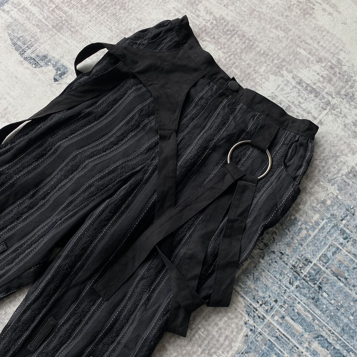 20471120 × KMRii × Le Grande Bleu (L.G.B.) Ambivalent Autumn Winter 2013-2014 Bondage Cropped Pants Size US 28 / EU 44 - 12 Thumbnail