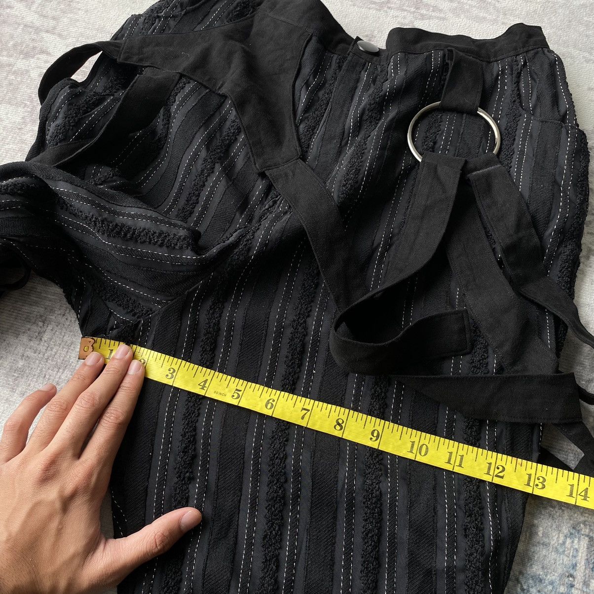 20471120 × KMRii × Le Grande Bleu (L.G.B.) Ambivalent Autumn Winter 2013-2014 Bondage Cropped Pants Size US 28 / EU 44 - 19 Thumbnail