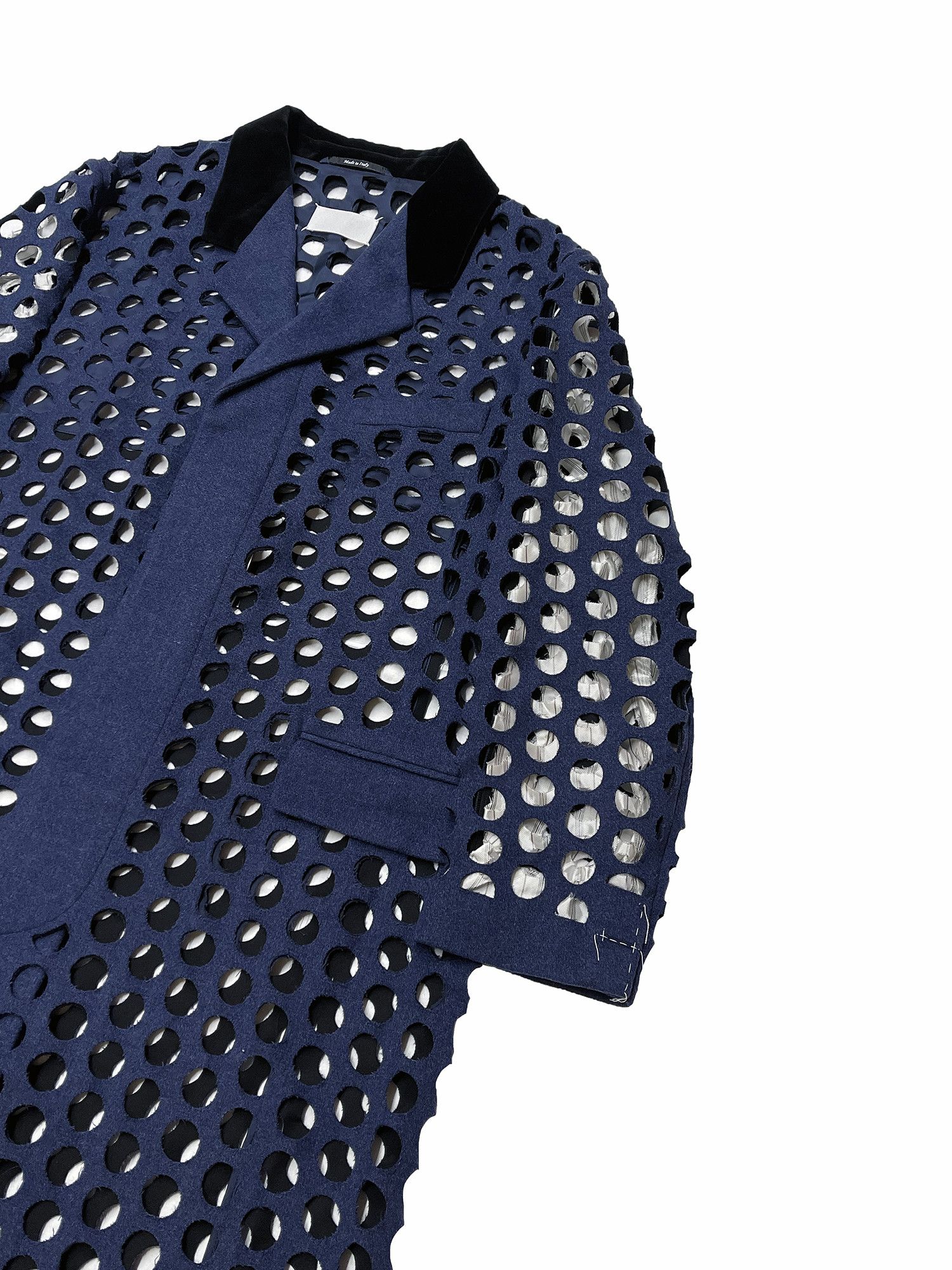 Maison Margiela New — SS20 Coat with Punched Holes Size US S / EU 44-46 / 1 - 6 Thumbnail