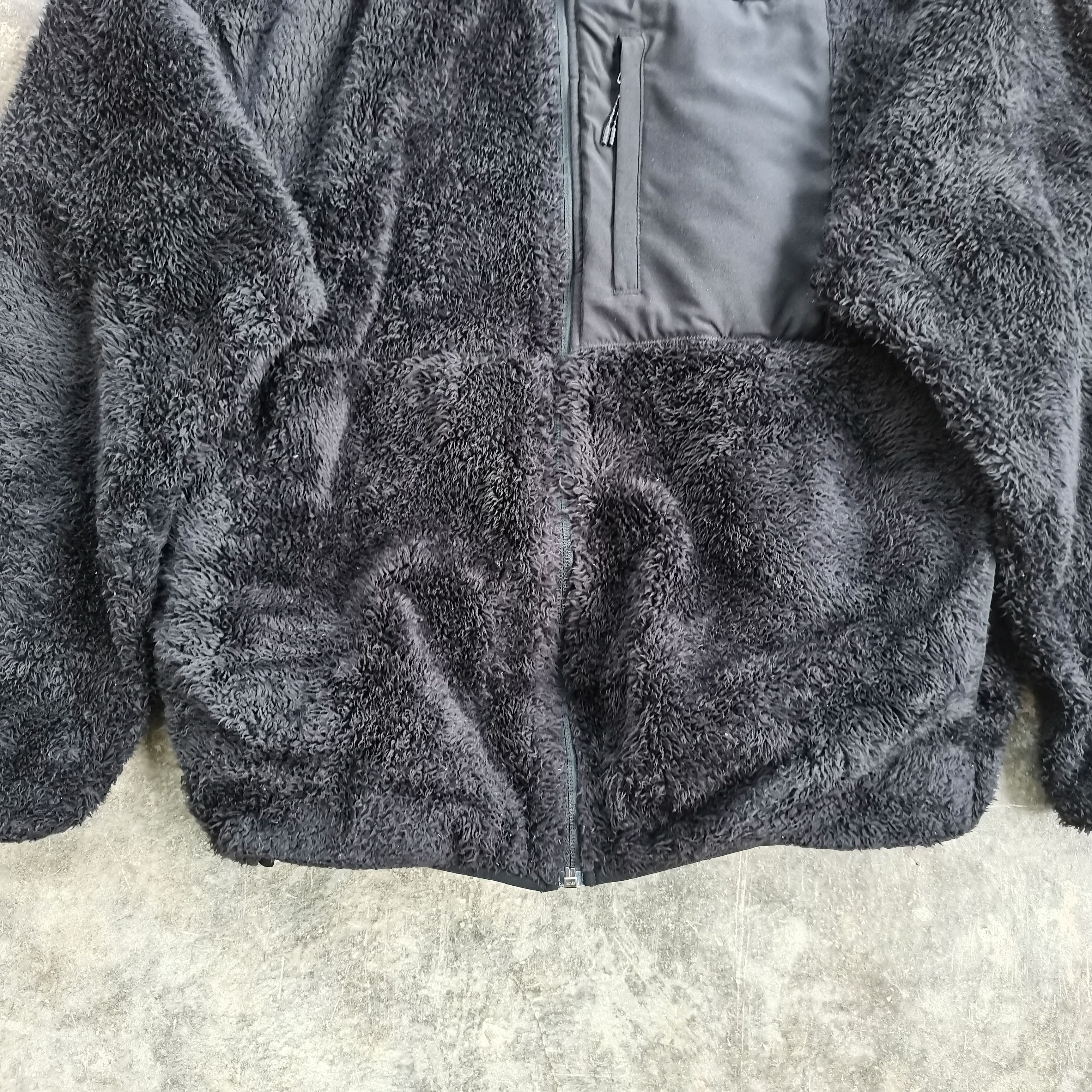 GU × Japanese Brand GU ACTIVE Sherpa Fleece Bomber Style Jacket Size US S / EU 44-46 / 1 - 4 Thumbnail