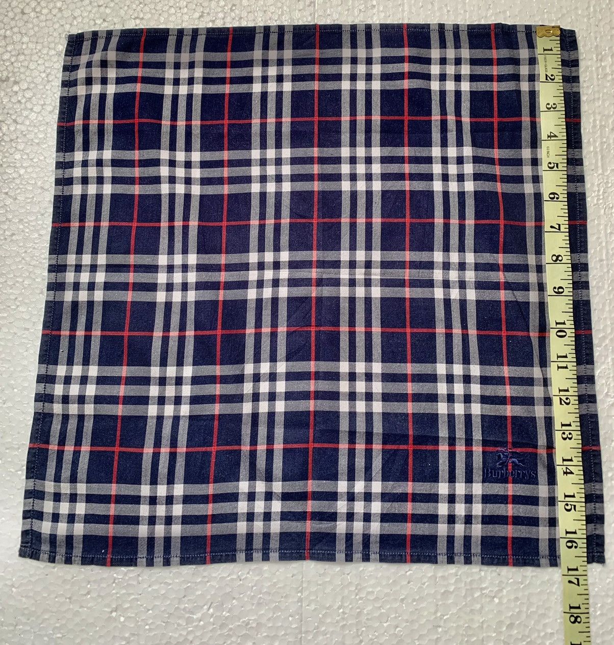 Burberry Burberry Handkerchief / Bandana / Neckerchief Size ONE SIZE - 5 Thumbnail