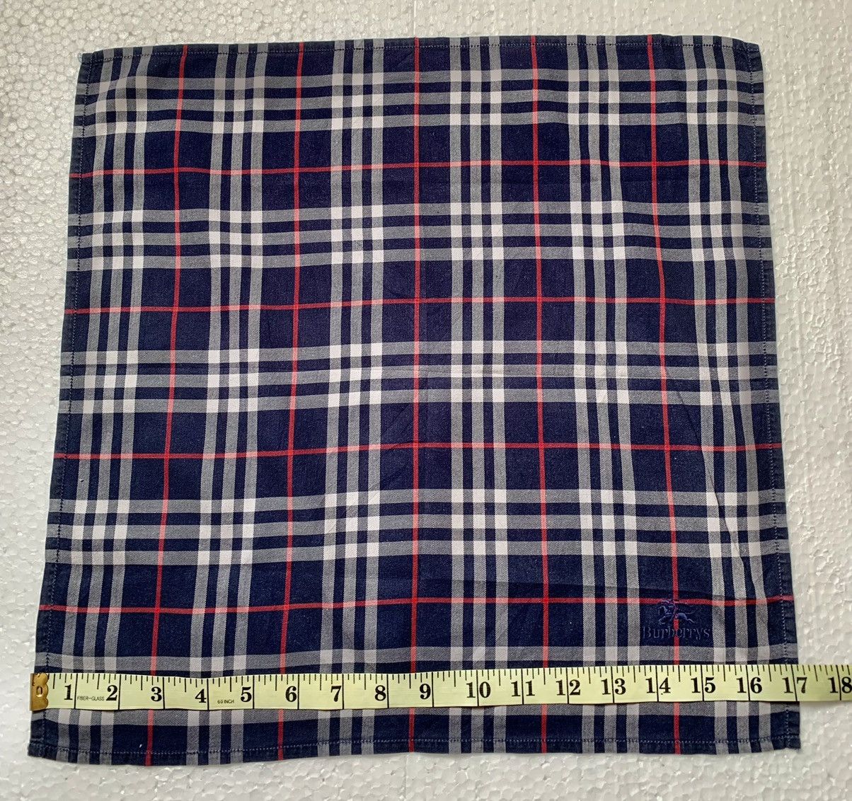 Burberry Burberry Handkerchief / Bandana / Neckerchief Size ONE SIZE - 6 Thumbnail