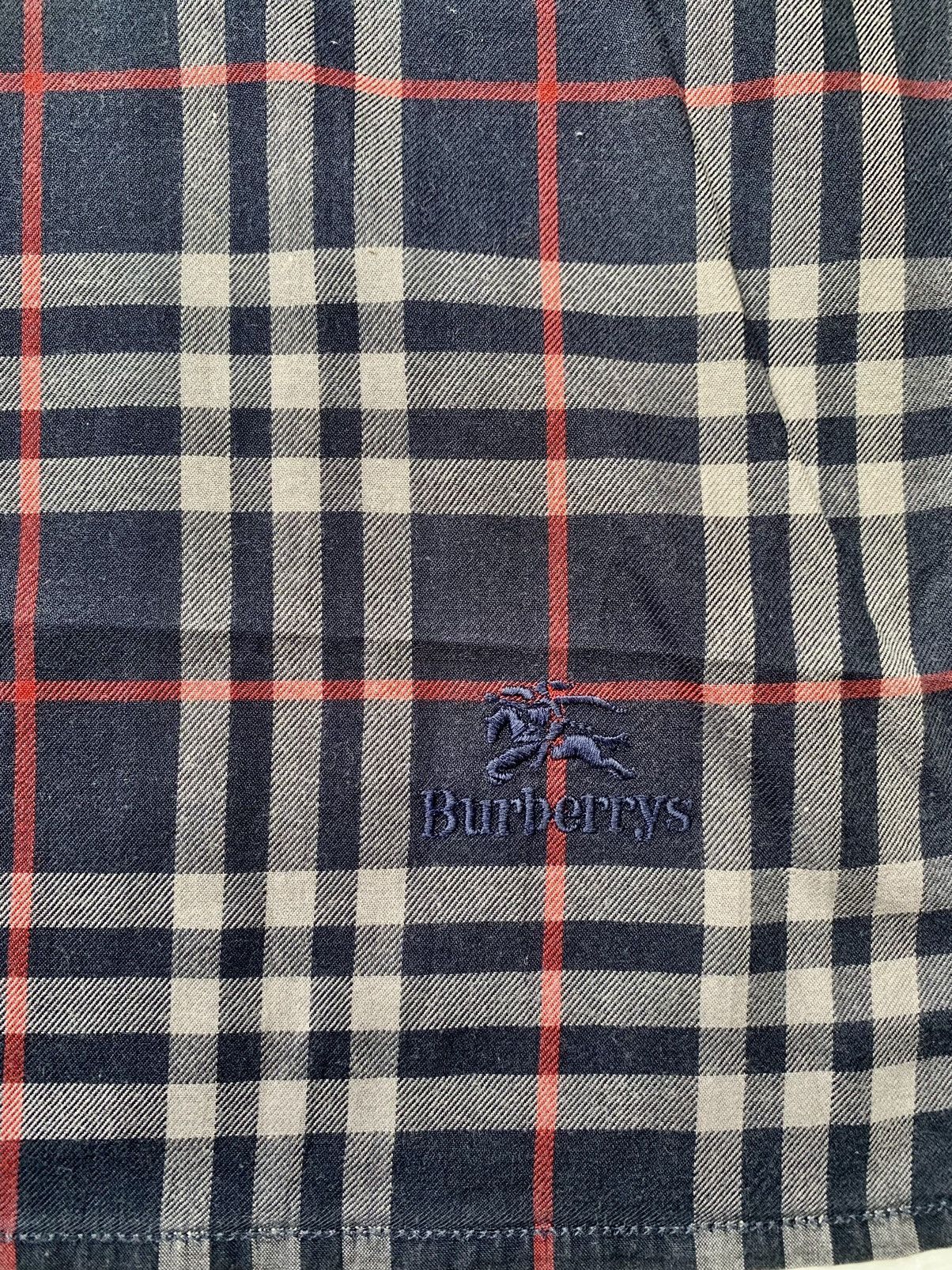Burberry Burberry Handkerchief / Bandana / Neckerchief Size ONE SIZE - 2 Thumbnail