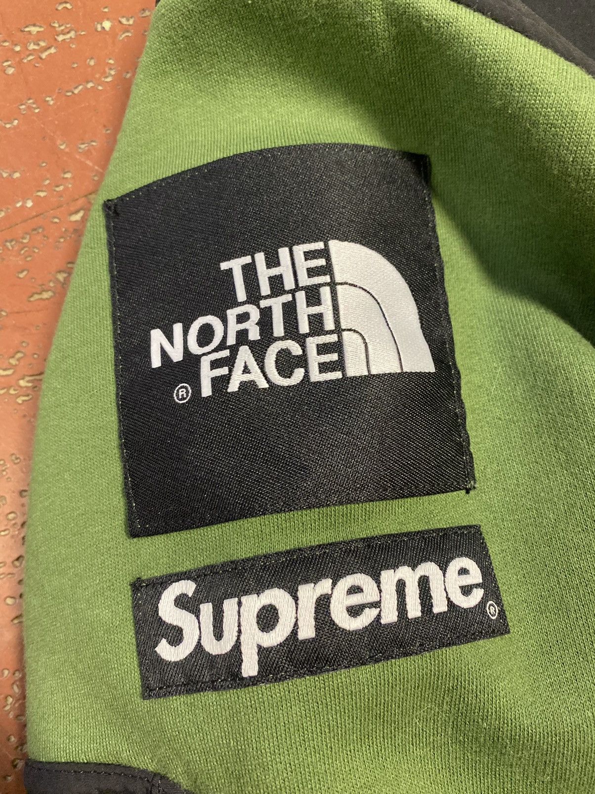 Supreme × The North Face Steep Tech Hoodie Size US M / EU 48-50 / 2 - 3 Thumbnail