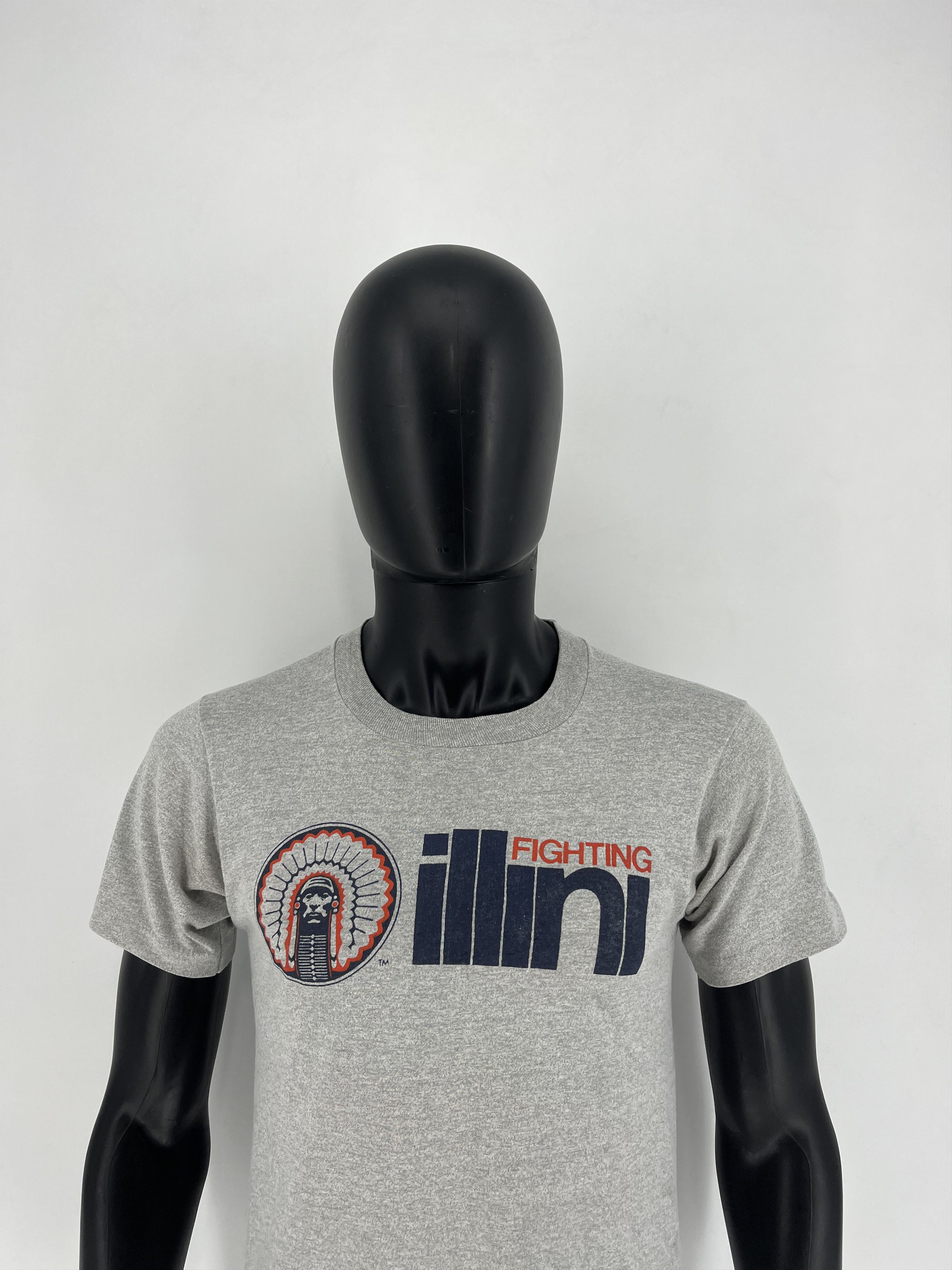 Other Vintage 90s University Of Illinois Fighting Illini Chief Size US M / EU 48-50 / 2 - 1 Thumbnail