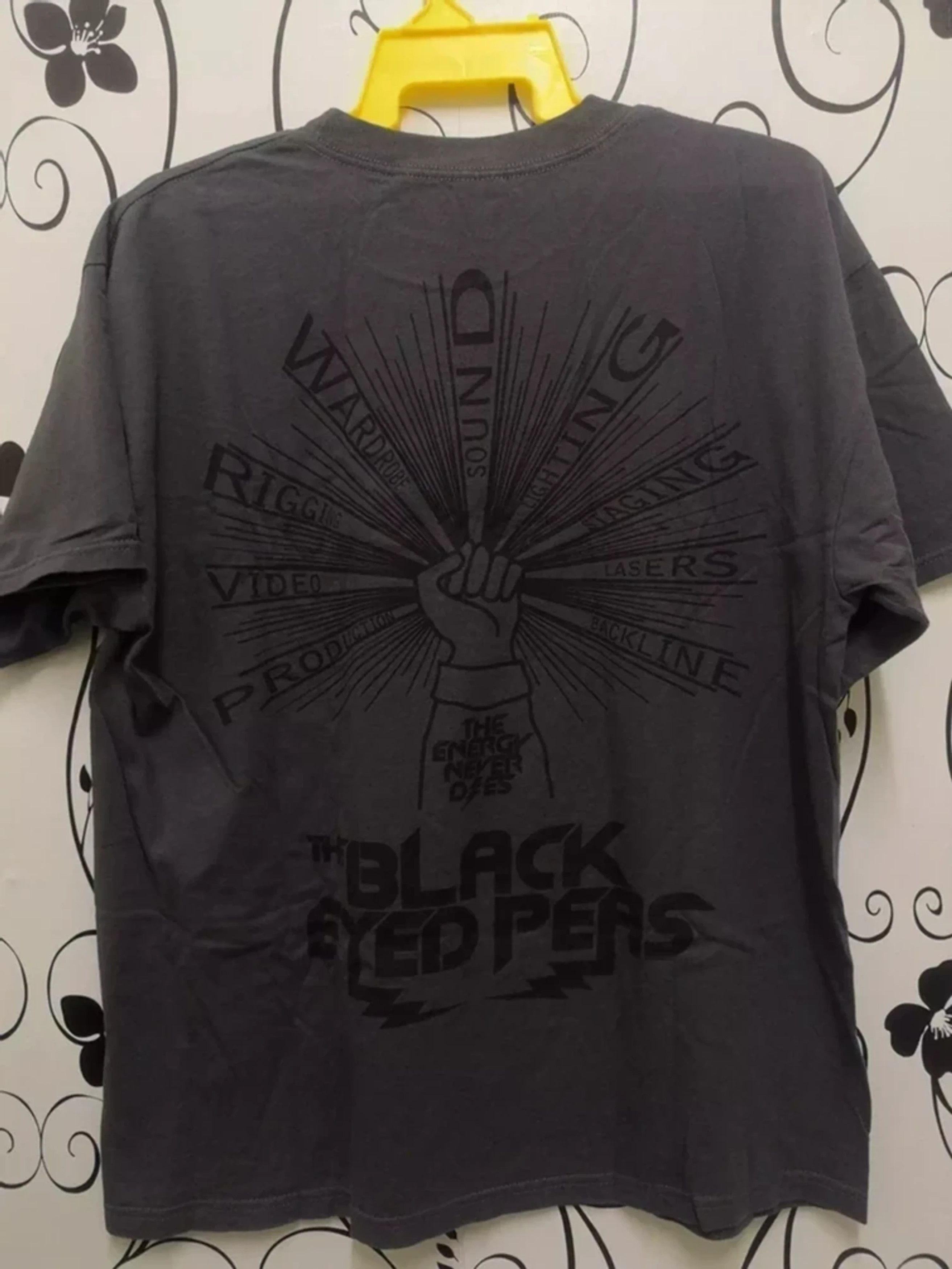 Band Tees Vintage The Black Eyed Peas the Energy Never Dies Hip Hop Size US XL / EU 56 / 4 - 1 Thumbnail