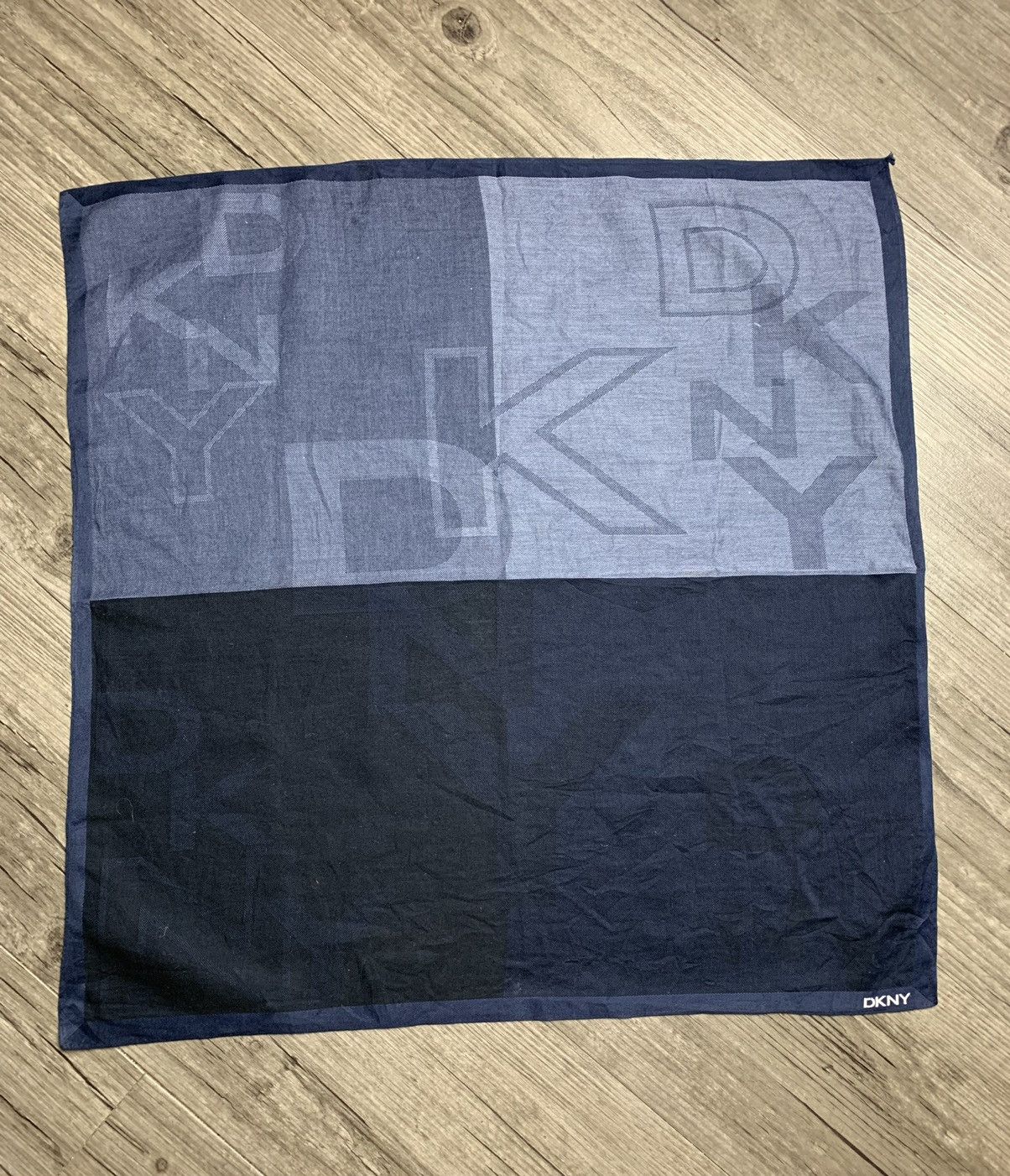 DKNY DKNY Handkerchief / Neckerchief / Bandana Size ONE SIZE - 2 Thumbnail