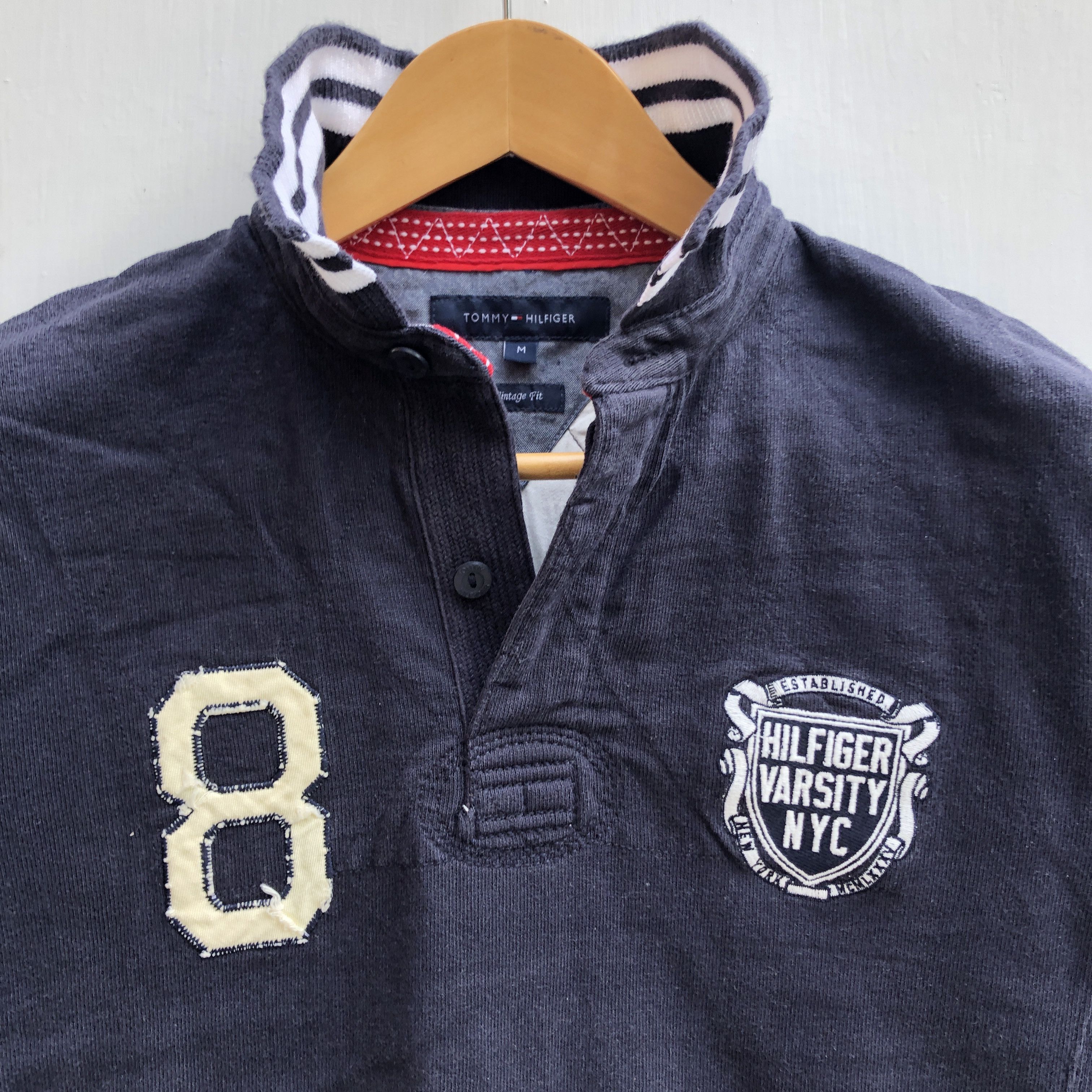 Tommy Hilfiger HILFIGER VARSITY NYC Turtle Neck Sweatshirt #0426-10 Size US M / EU 48-50 / 2 - 2 Thumbnail