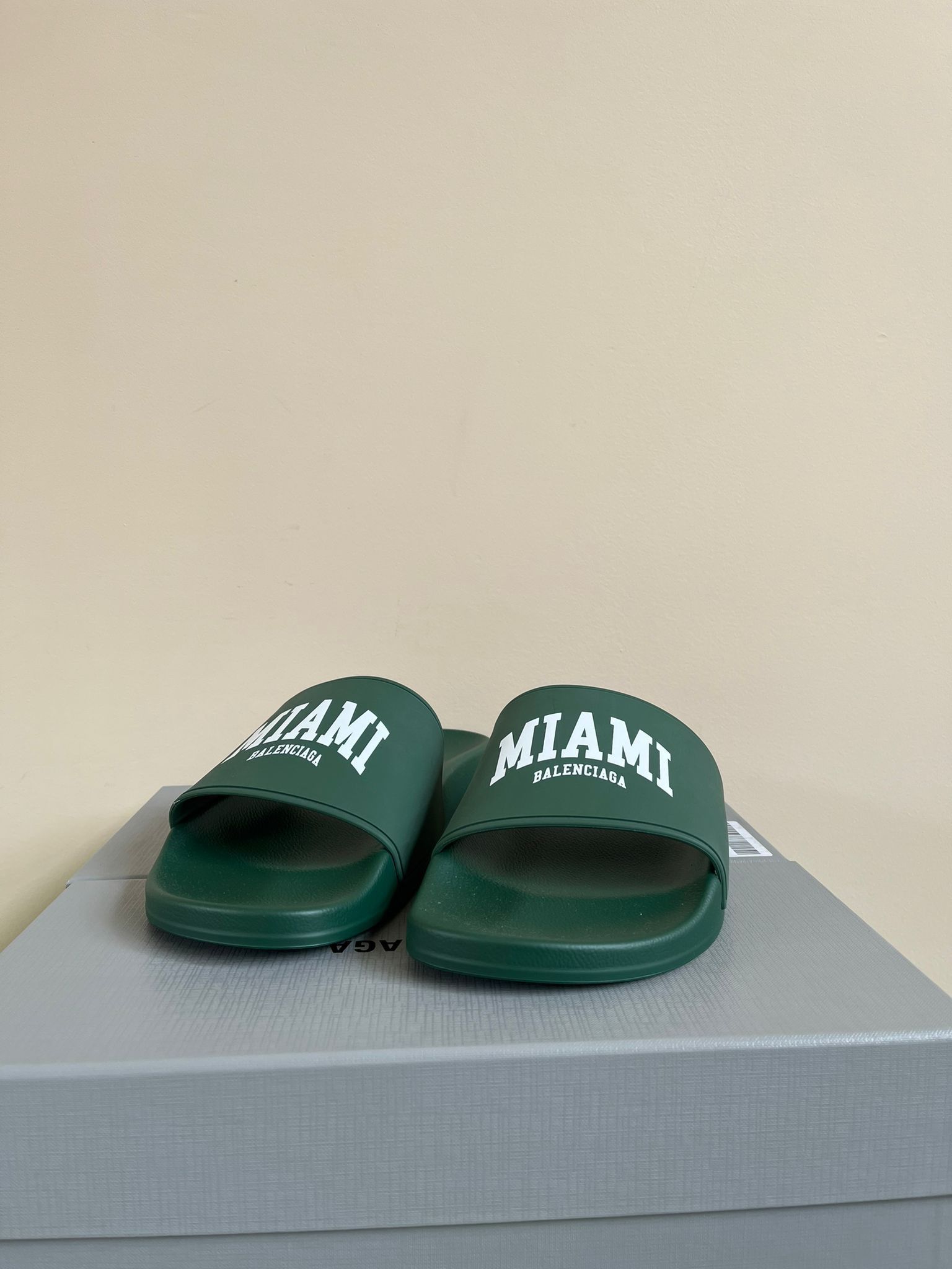 Balenciaga Miami Logo City Slides in Green Size US 10 / EU 43 - 5 Thumbnail