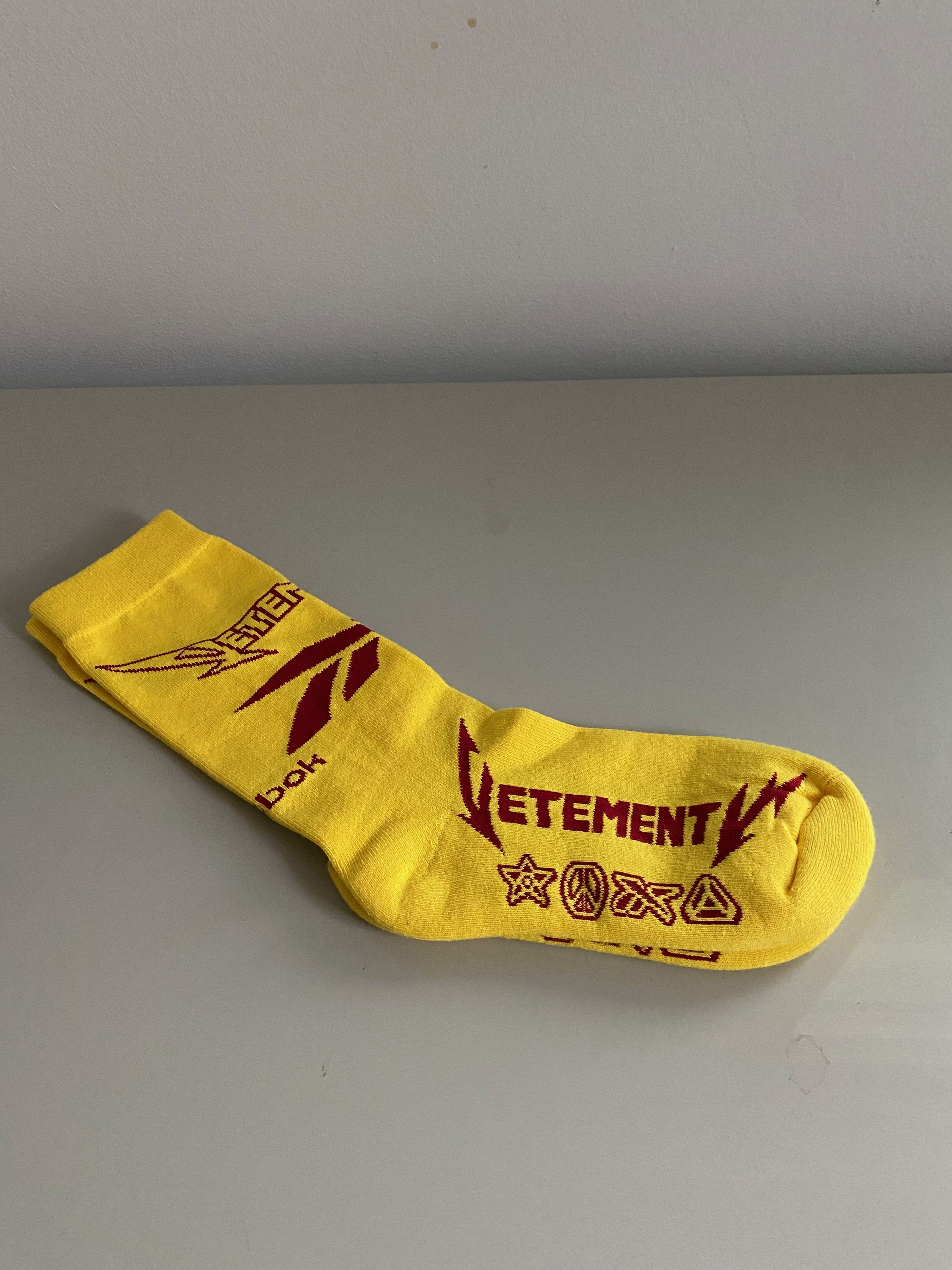 Vetements Brand New Vetements Winter 2018 Socks Size ONE SIZE - 1 Thumbnail