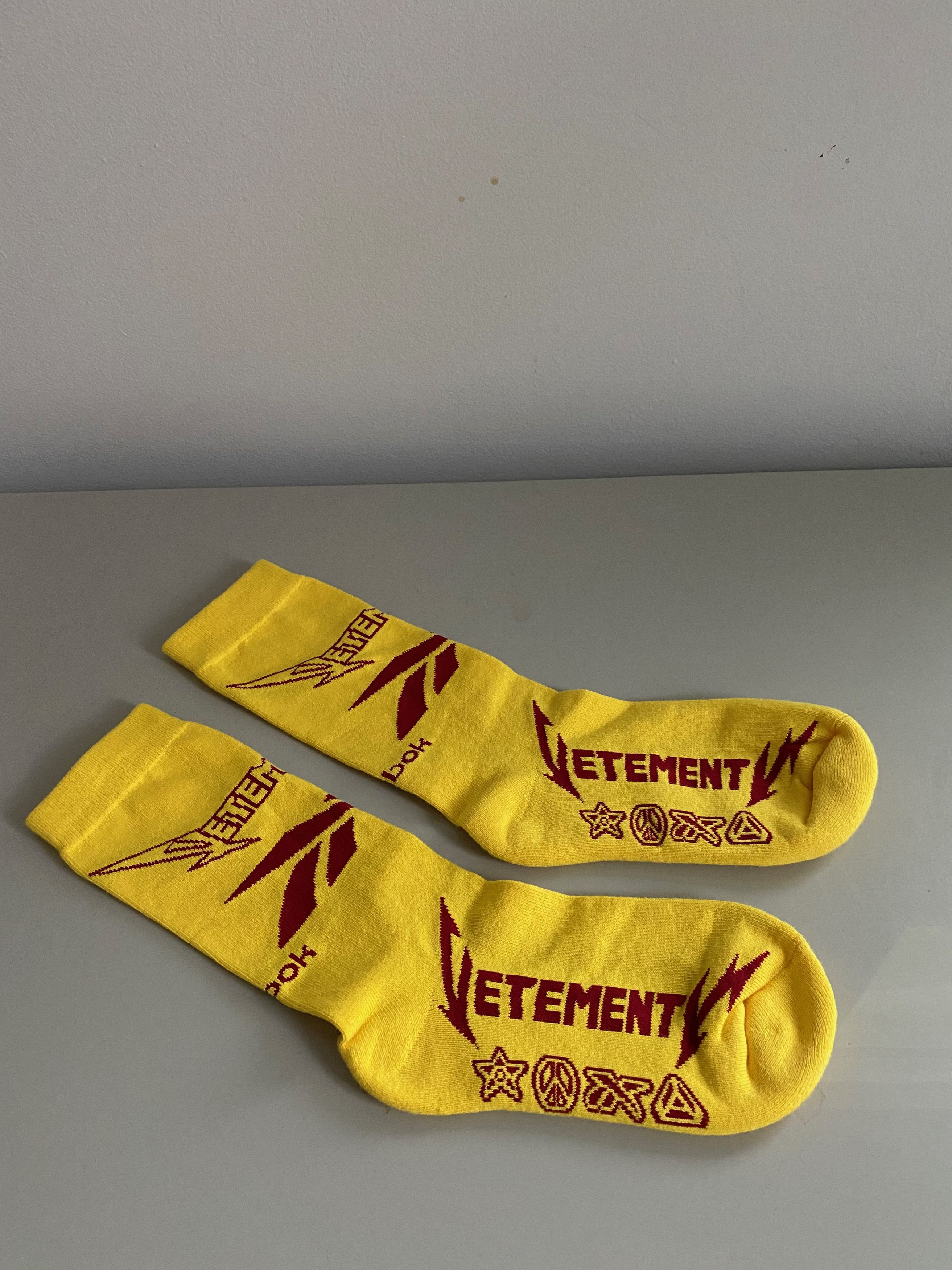 Vetements Brand New Vetements Winter 2018 Socks Size ONE SIZE - 2 Thumbnail