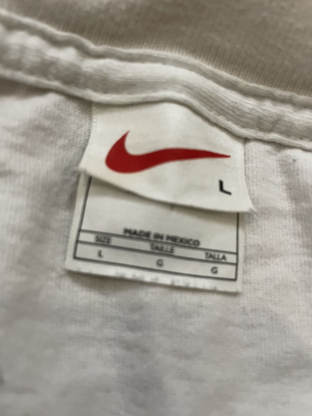 Nike × Vintage Vintage red tag nike T-shirt Size US L / EU 52-54 / 3 - 5 Thumbnail