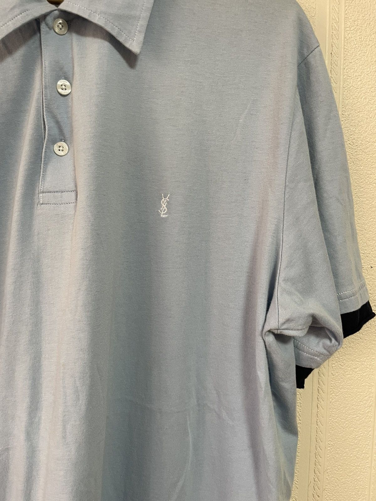 Yves Saint Laurent YSL Yves Saint Laurent T-shirt Small Logo Size US XL / EU 56 / 4 - 2 Thumbnail