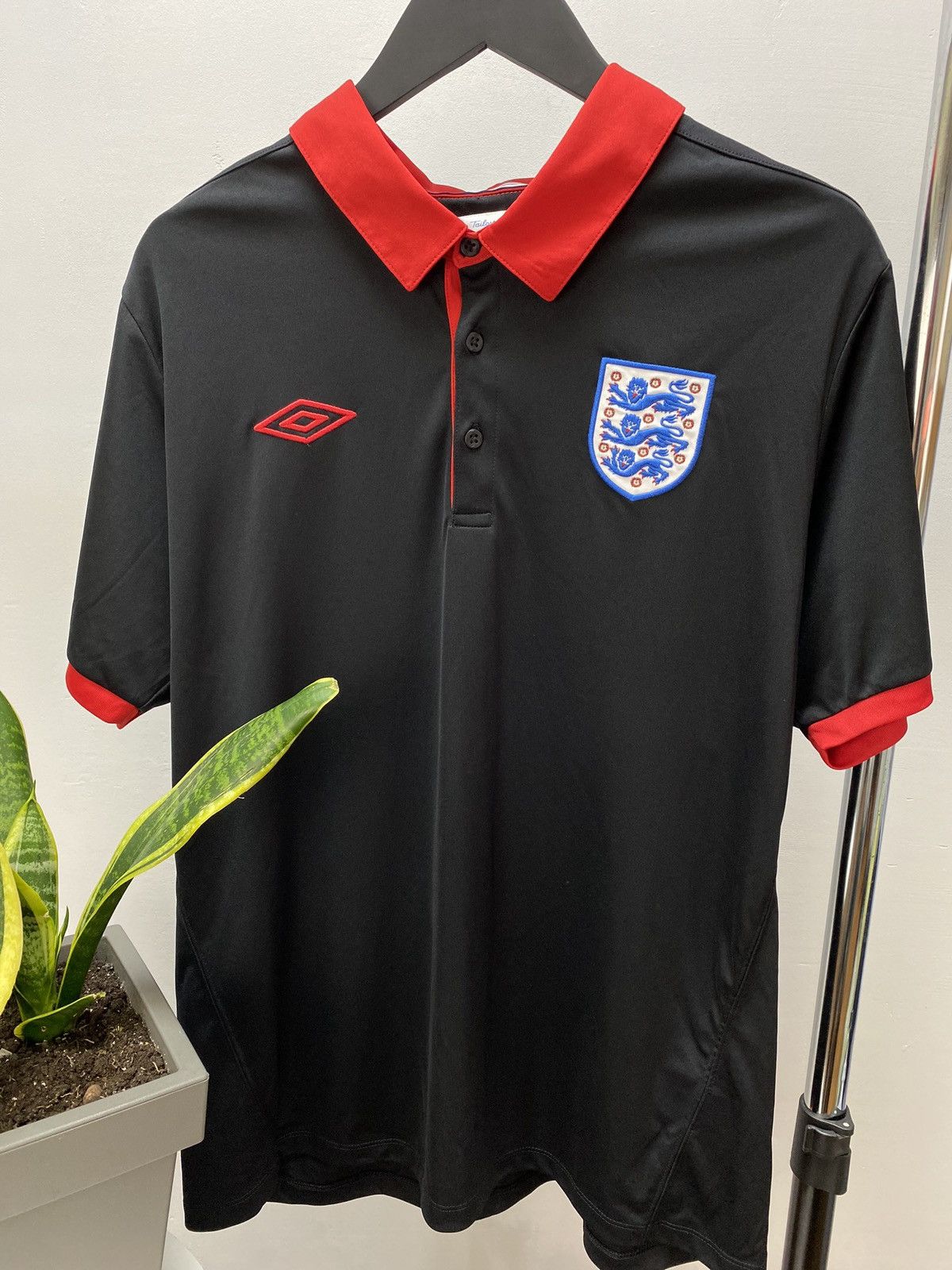 Umbro Umbro England Soccer Jersey Football Shirt Size US XL / EU 56 / 4 - 9 Thumbnail