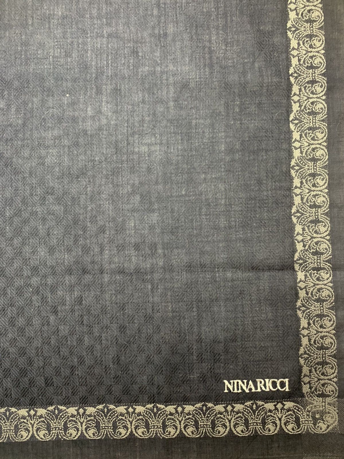 Nina Ricci Nina Ricci Handkerchief / Neckerchief / Bandana Size ONE SIZE - 3 Thumbnail