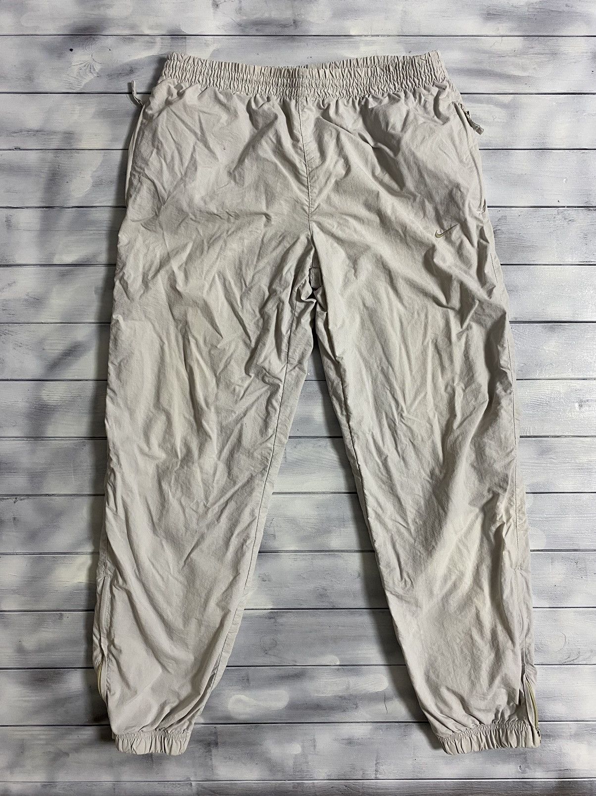 Nike Rare Vintage Pants Nike Y2K style small swoosh drill pants. Size US 30 / EU 46 - 1 Thumbnail