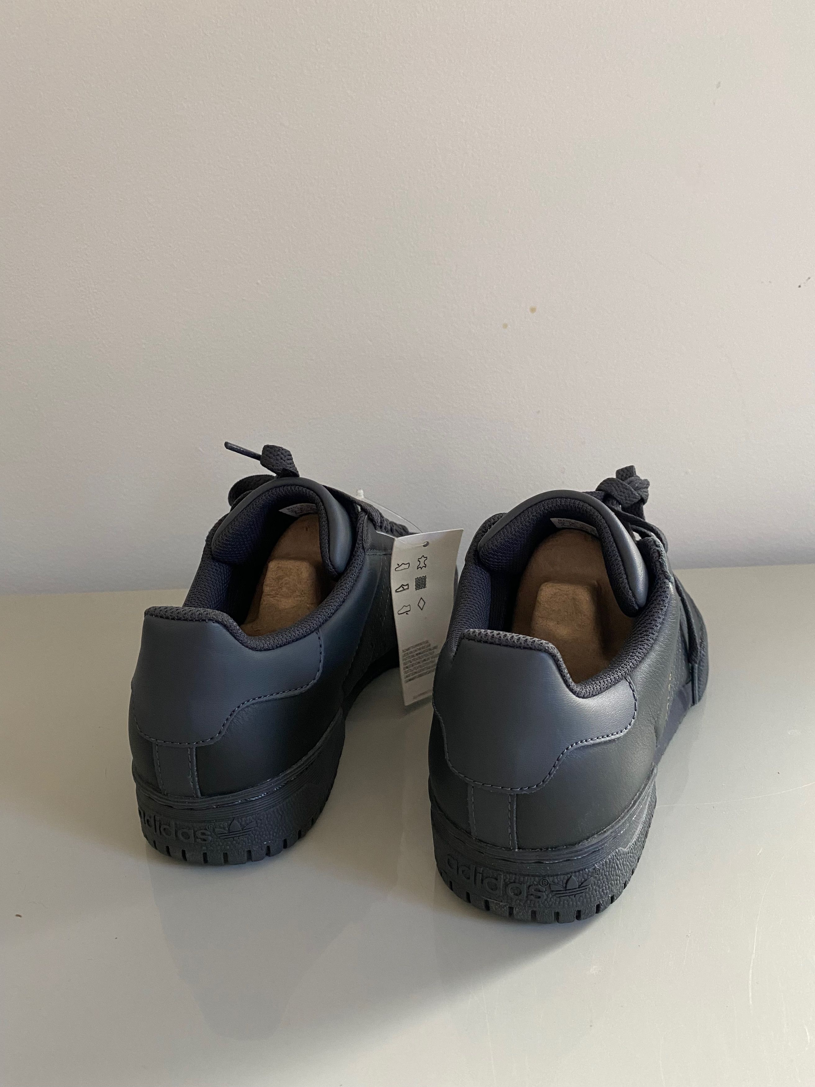 Adidas New Adidas Yeezy Powerphase Calabasas Core Black US 7 Size US 7 / EU 40 - 6 Thumbnail