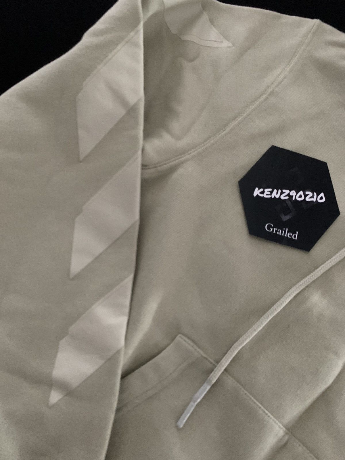 Off-White Off White Beige Rubber Arrow Hoodie Size US XS / EU 42 / 0 - 3 Thumbnail