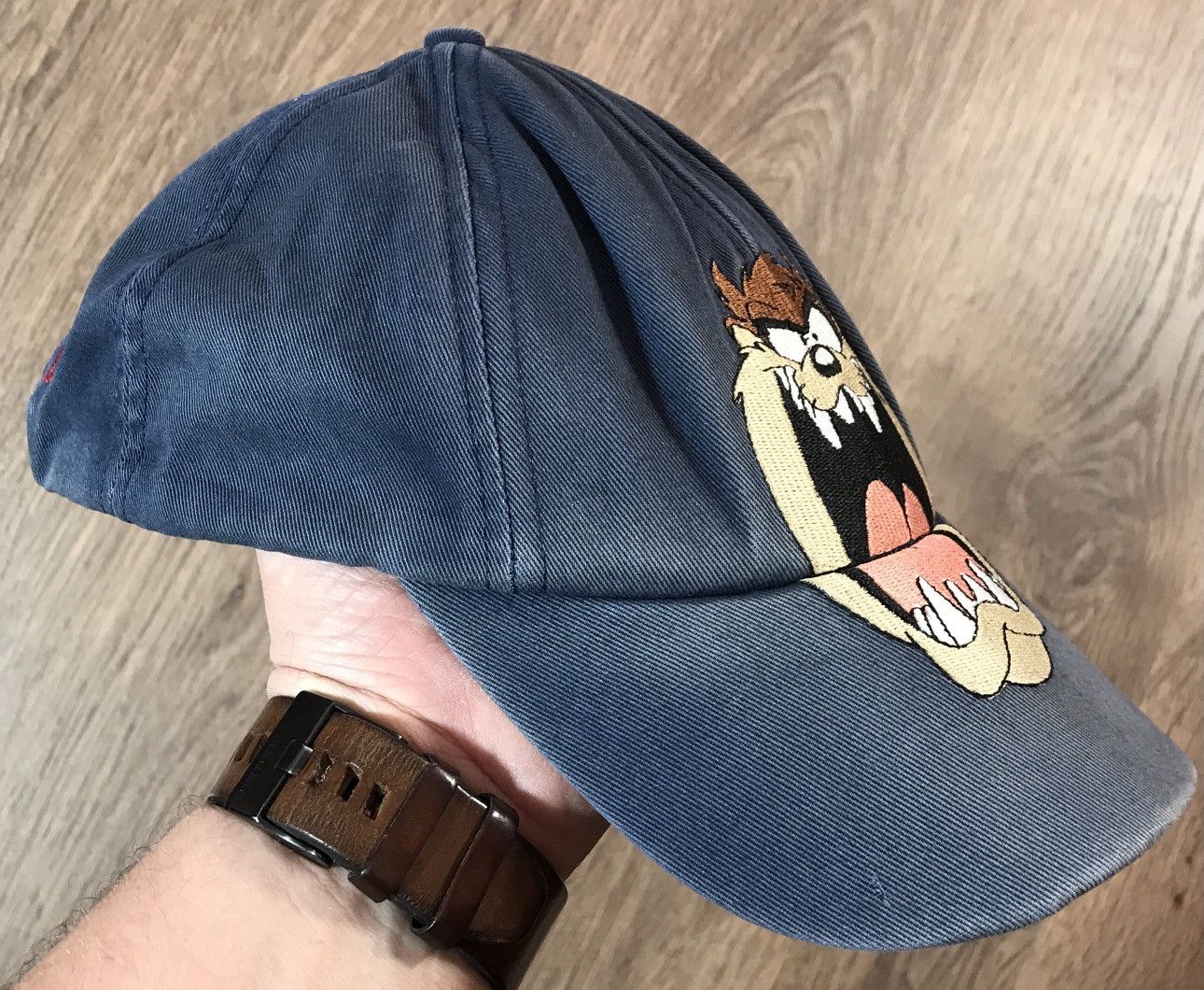 Vintage × Warner Bros WARNER BROS CAP VINTAGE 1998 TAZ TASMANIAN DEVIL Size ONE SIZE - 4 Thumbnail