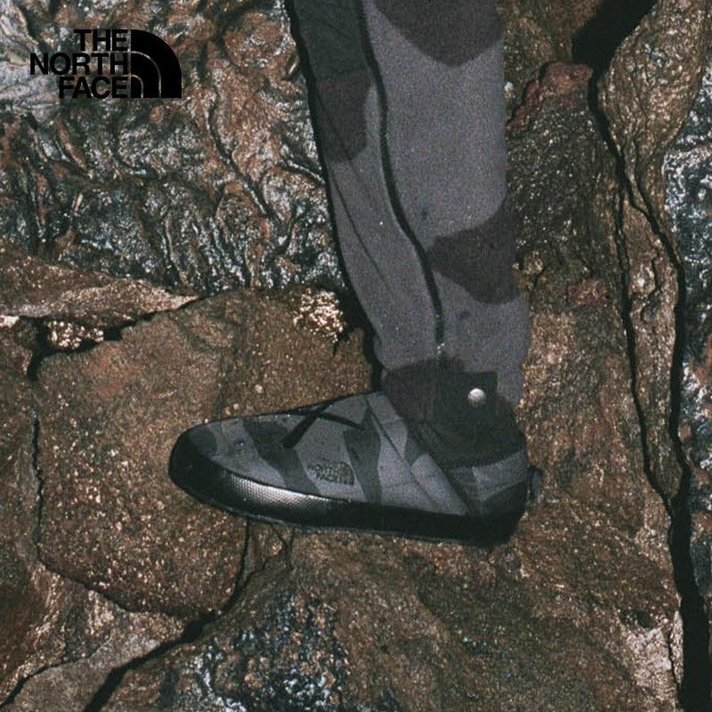 Kaws × The North Face XX KAWS project x thermoball traction mule Size US 8.5 / EU 41-42 - 5 Thumbnail
