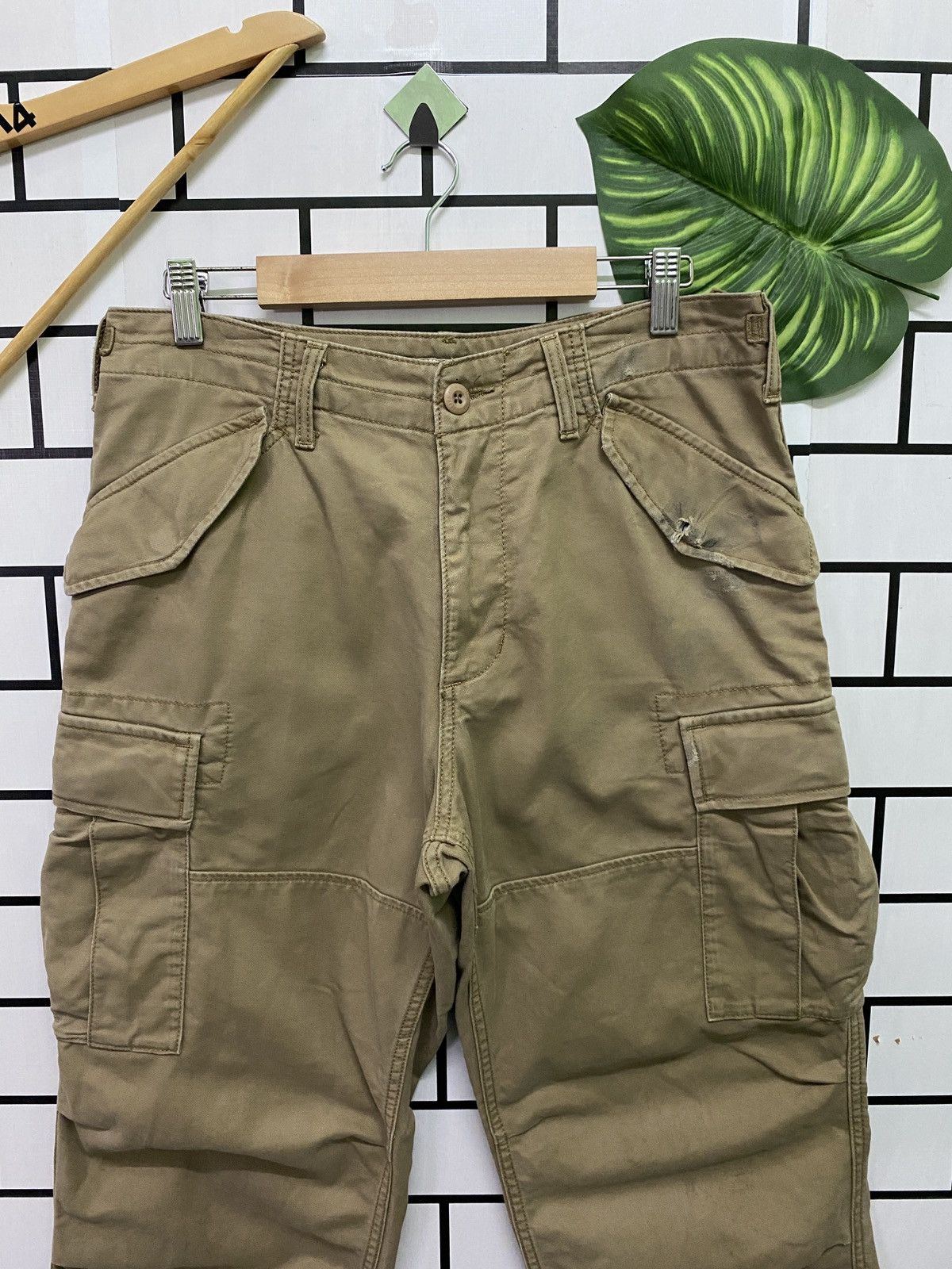 Alpha Industries Alpha Industries 6 Pocket Distressed Adjustable Waist Pants Size US 31 - 3 Thumbnail