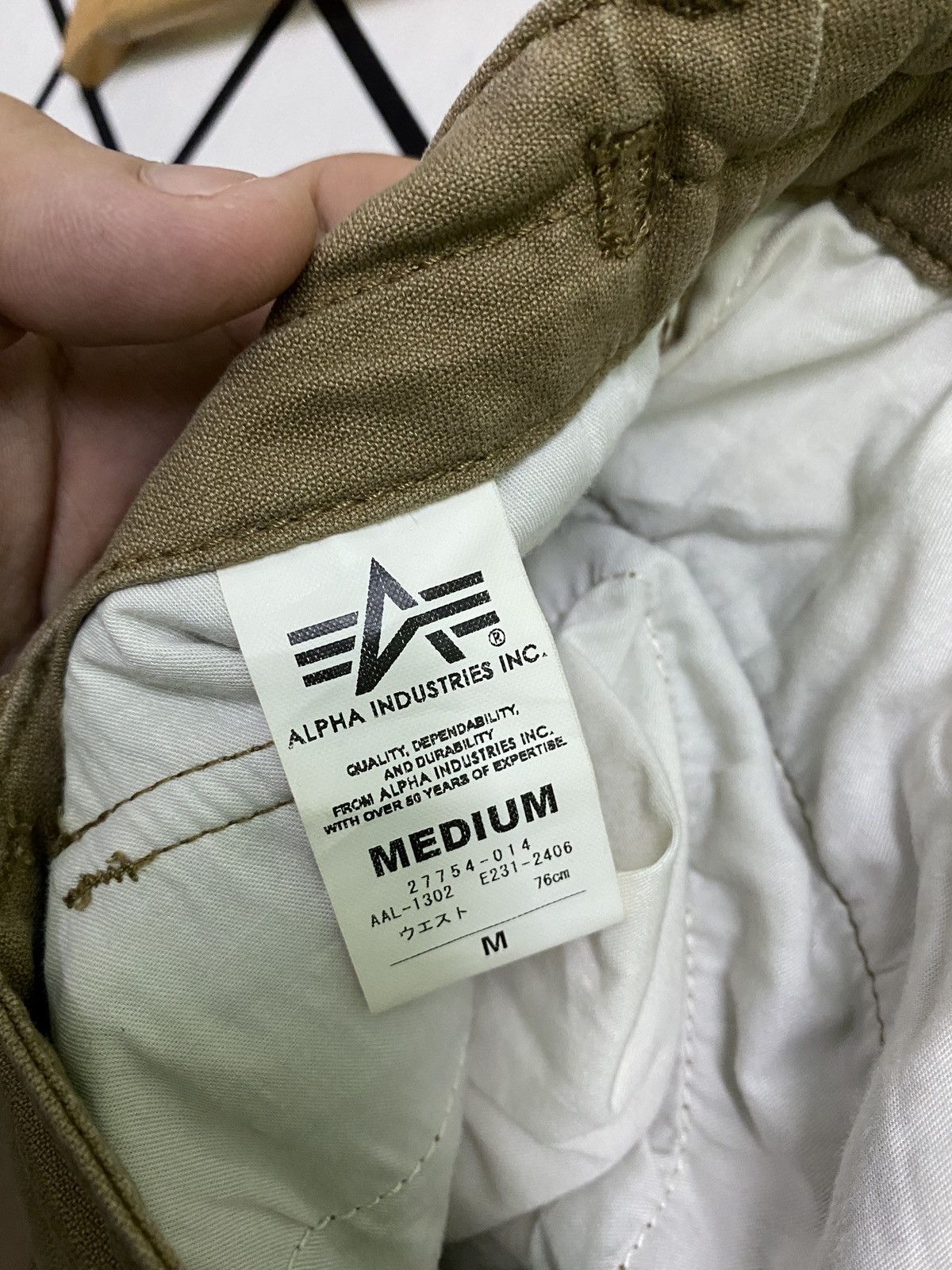 Alpha Industries Alpha Industries 6 Pocket Distressed Adjustable Waist Pants Size US 31 - 17 Thumbnail