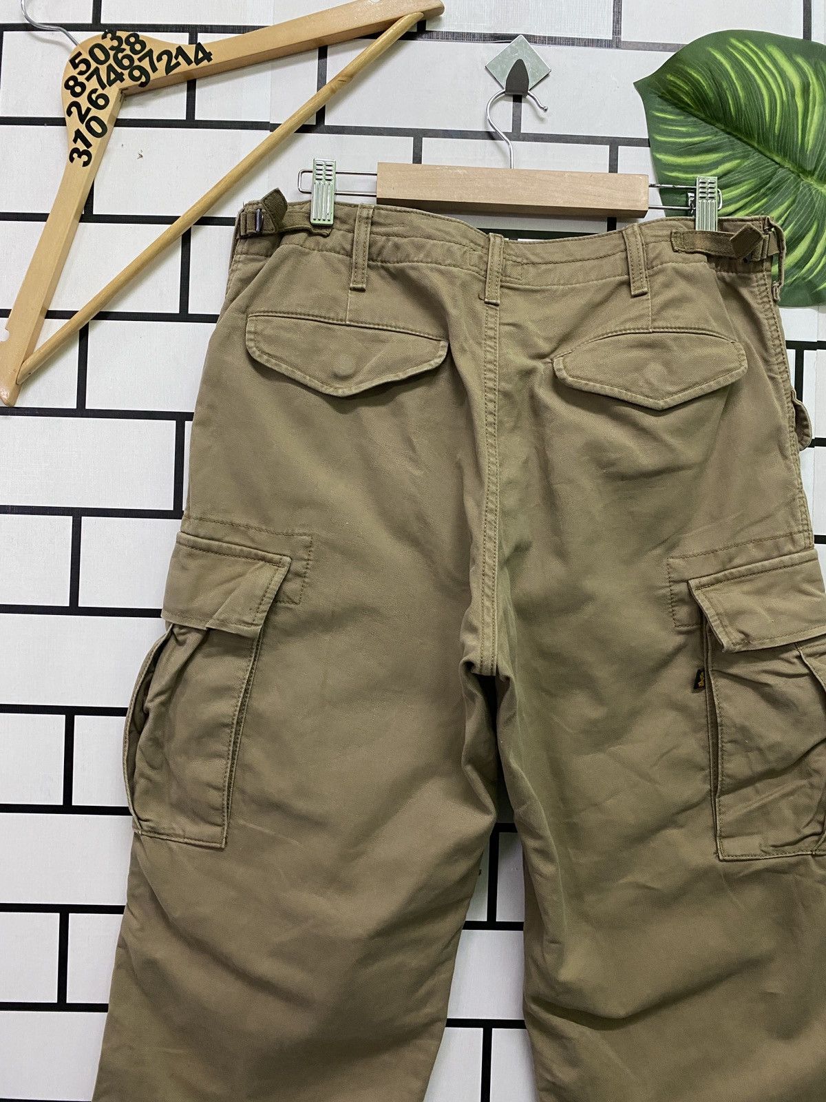 Alpha Industries Alpha Industries 6 Pocket Distressed Adjustable Waist Pants Size US 31 - 11 Thumbnail