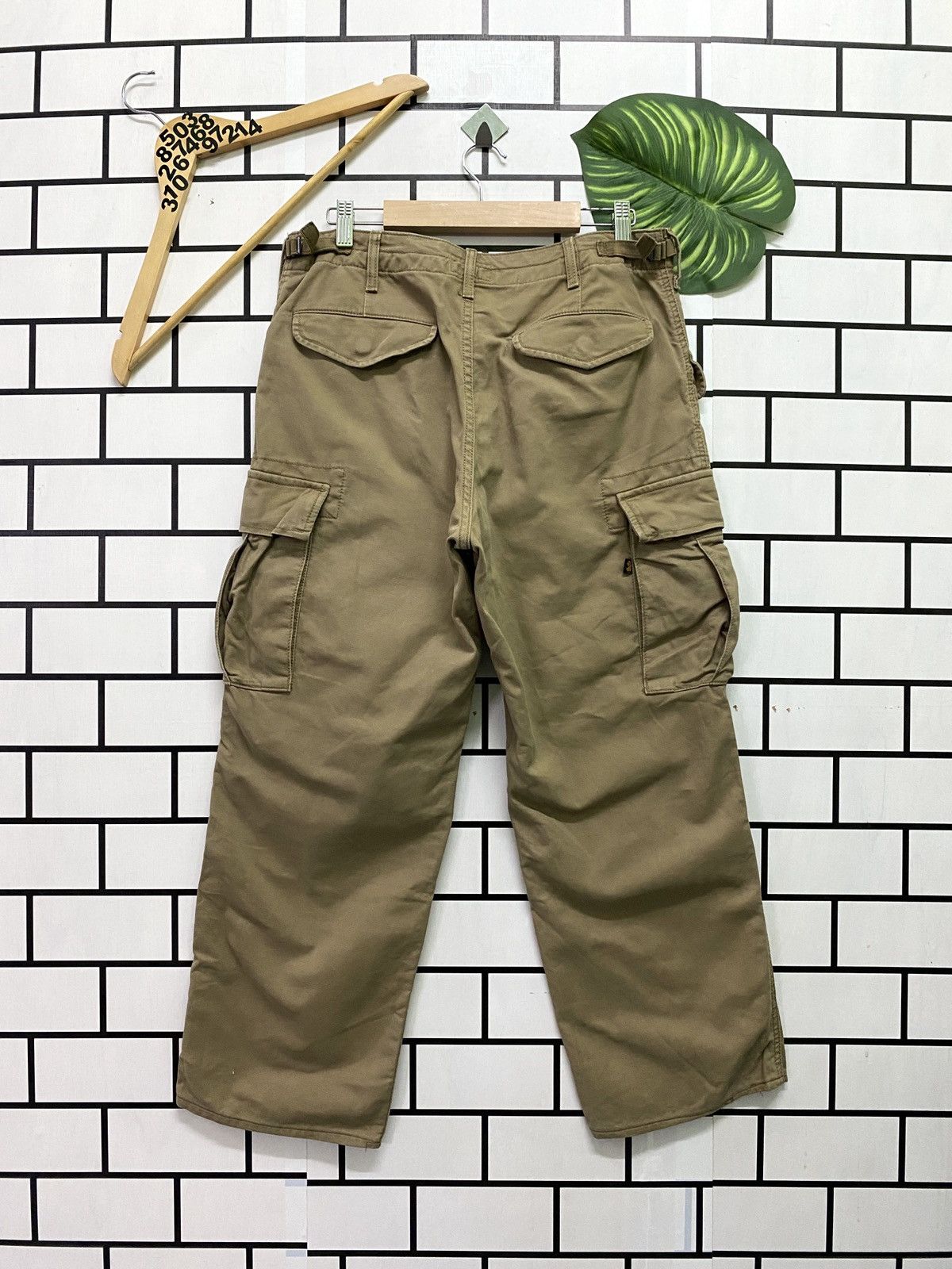 Alpha Industries Alpha Industries 6 Pocket Distressed Adjustable Waist Pants Size US 31 - 2 Thumbnail