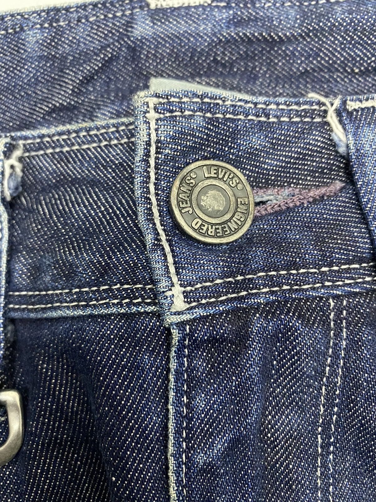 Levi's LEVIS ENGINEERED BUCKLE BACK CUSTOM MULTI POCKET DENIM JEAN Size US 31 - 14 Thumbnail