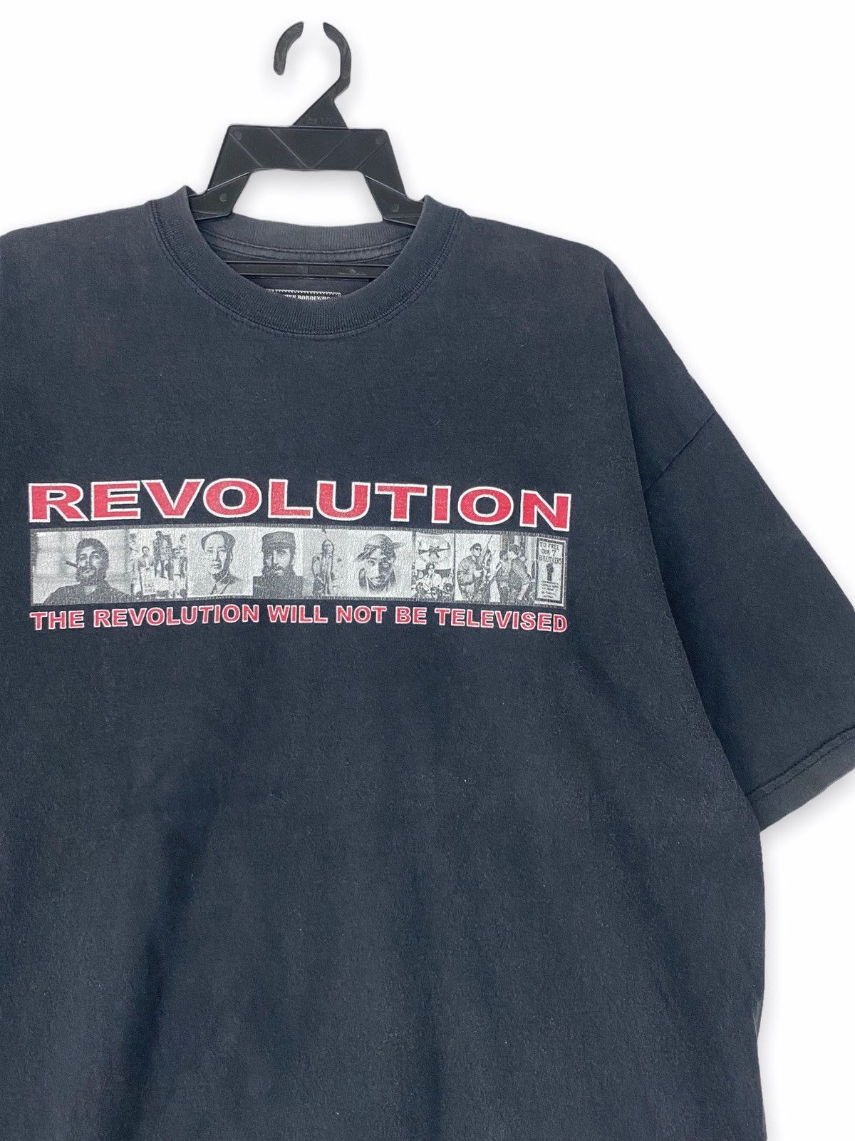 Rap Tees Revolution tupac shakur Size US XL / EU 56 / 4 - 2 Thumbnail