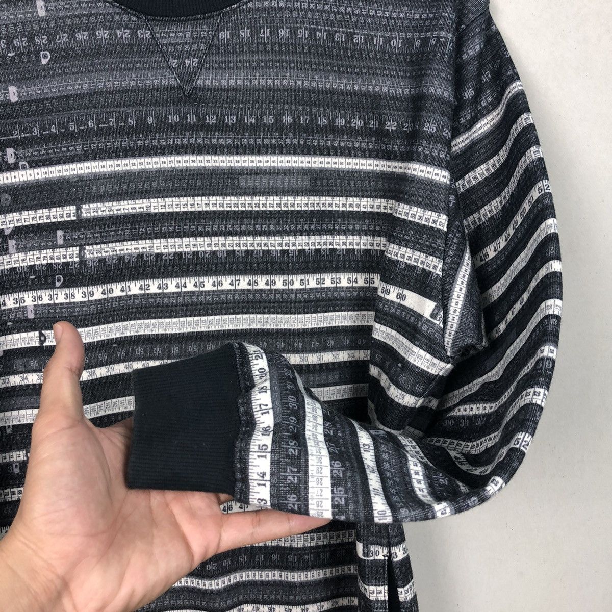Jean Paul Gaultier Jean Paul Gaultier Striped Scale Long Crewneck Sweatshirt Size M / US 6-8 / IT 42-44 - 6 Thumbnail