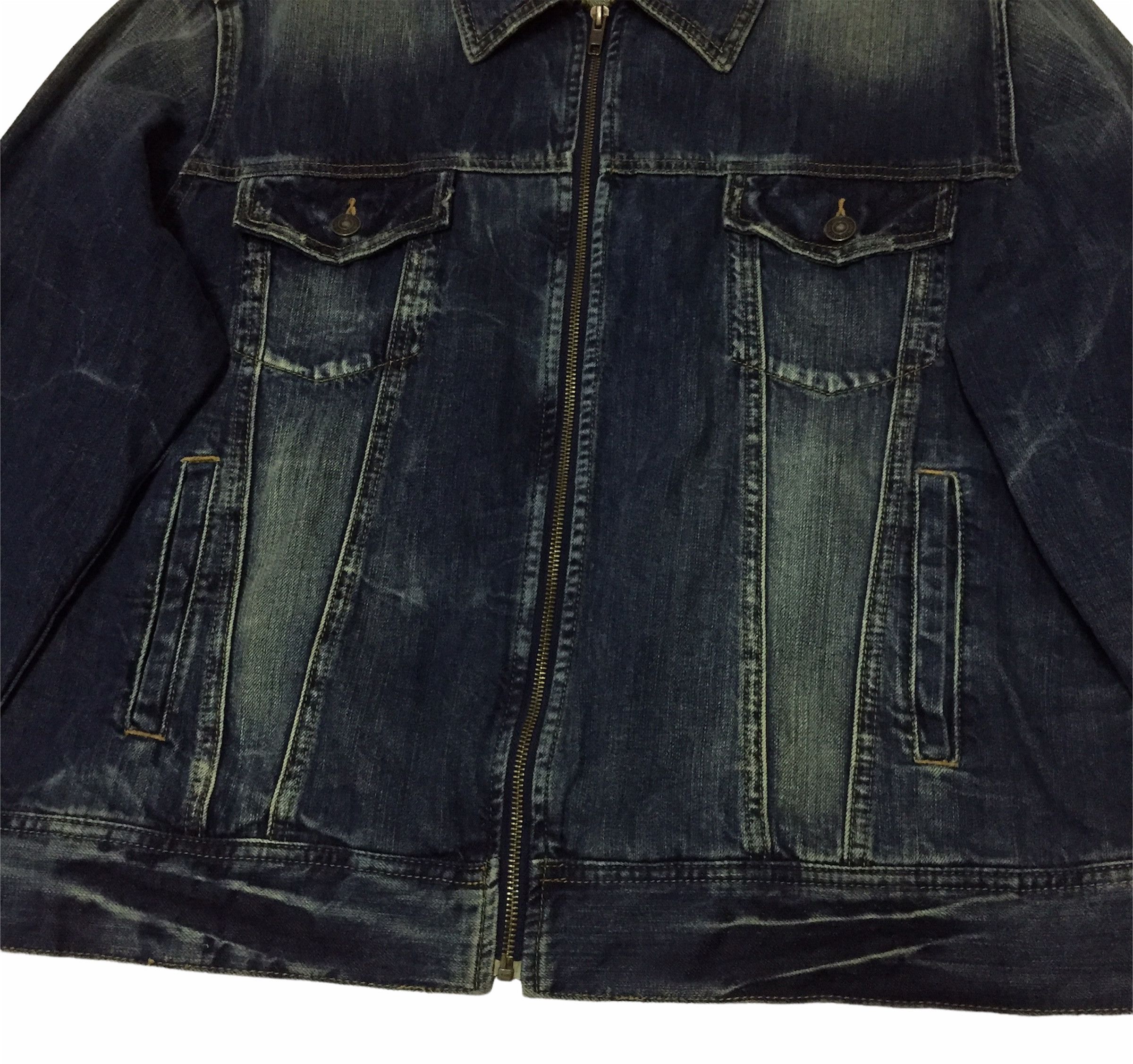 Band Tees ACDC ROCK BAND EMBROIDERY DENIM ZIPPER JEANS JACKET Size US L / EU 52-54 / 3 - 5 Thumbnail