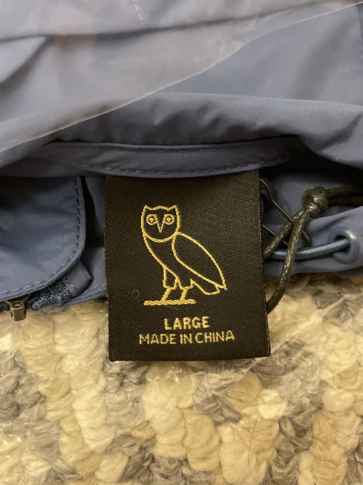 Drake OVO LIGHTWEIGHT RUNNING JACKET - HORIZON BLUE Size US L / EU 52-54 / 3 - 13 Thumbnail
