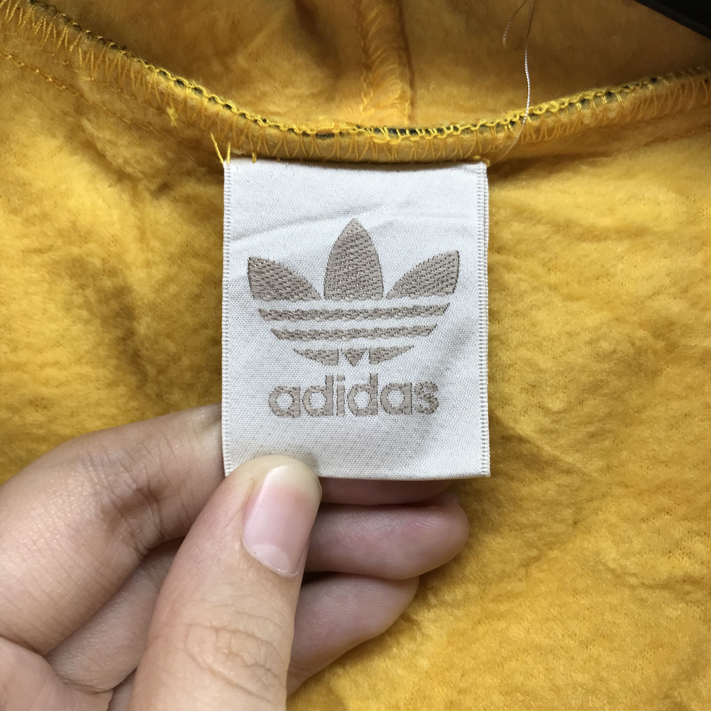 Adidas Adidas Trefoil Yellow Fleece #2528-98 Size US M / EU 48-50 / 2 - 6 Thumbnail