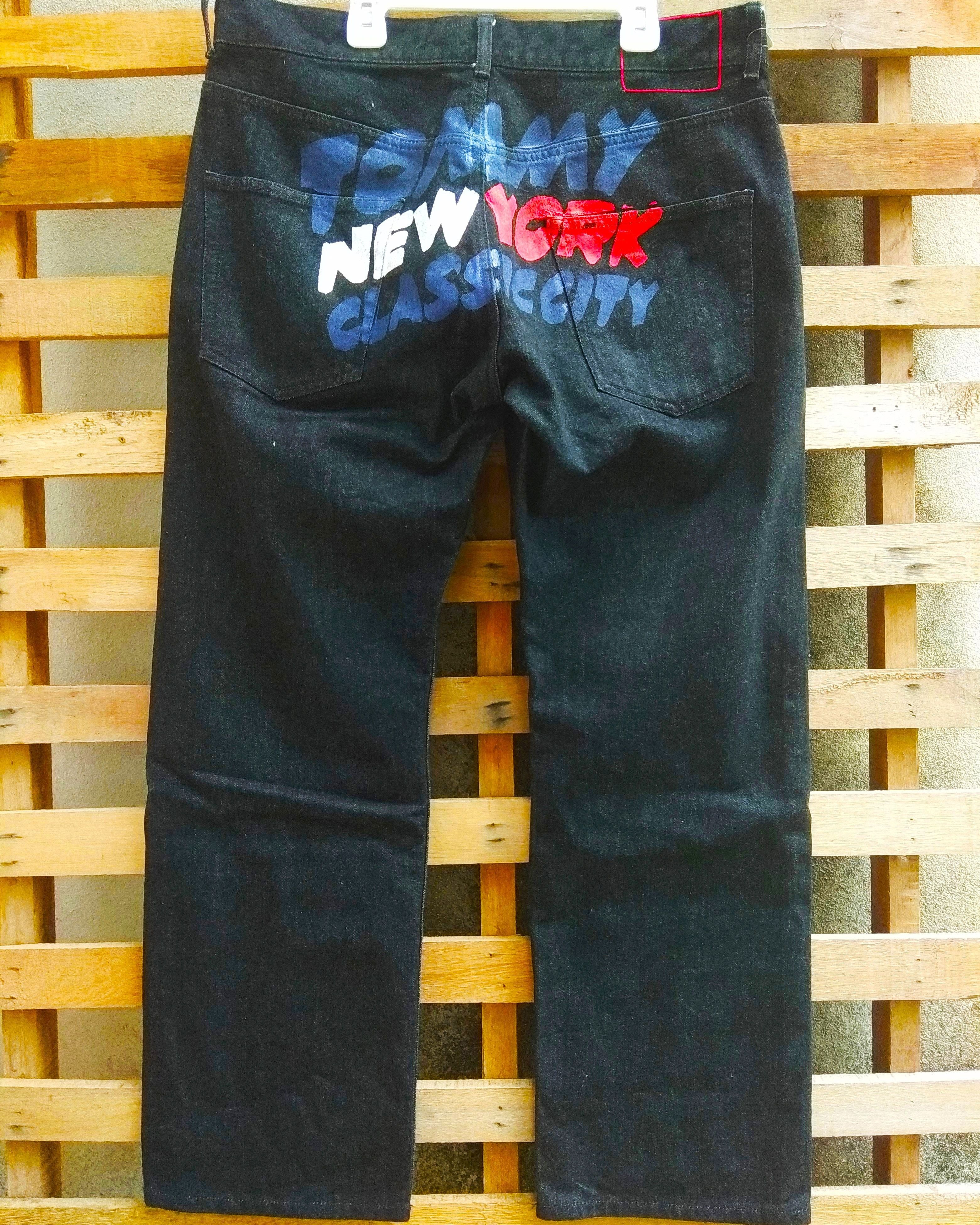 Tommy Hilfiger Vintage custom Tommy new york classic city big logo jeans Size US 37 - 1 Thumbnail