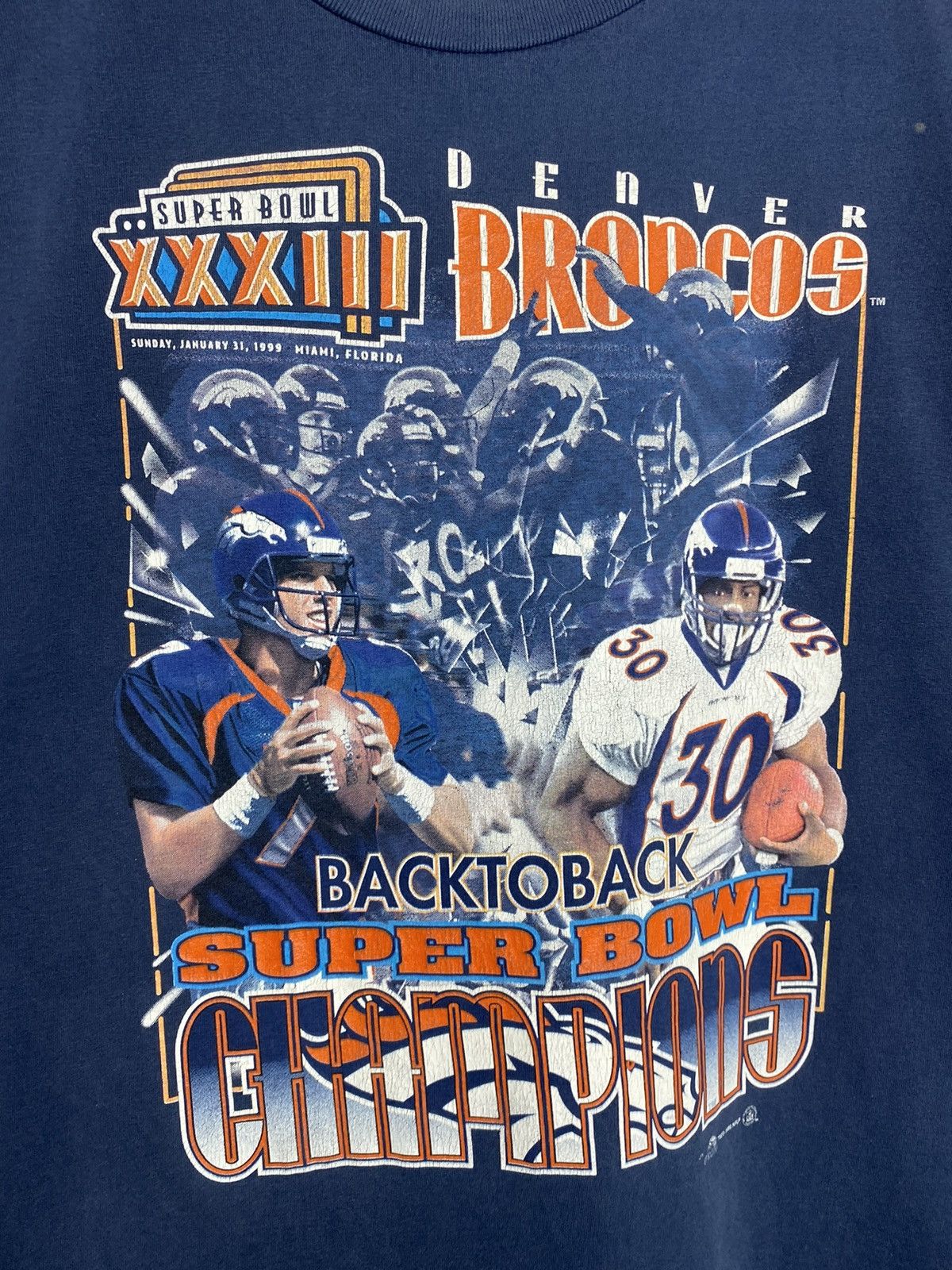 Vintage 🚨Vintage Denver Broncos Superbowl Champions NFL T-Shirt Size US XL / EU 56 / 4 - 3 Thumbnail