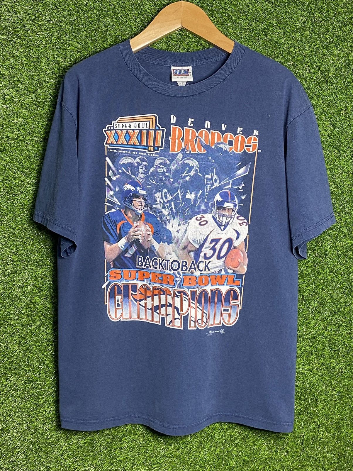 Vintage 🚨Vintage Denver Broncos Superbowl Champions NFL T-Shirt Size US XL / EU 56 / 4 - 1 Thumbnail